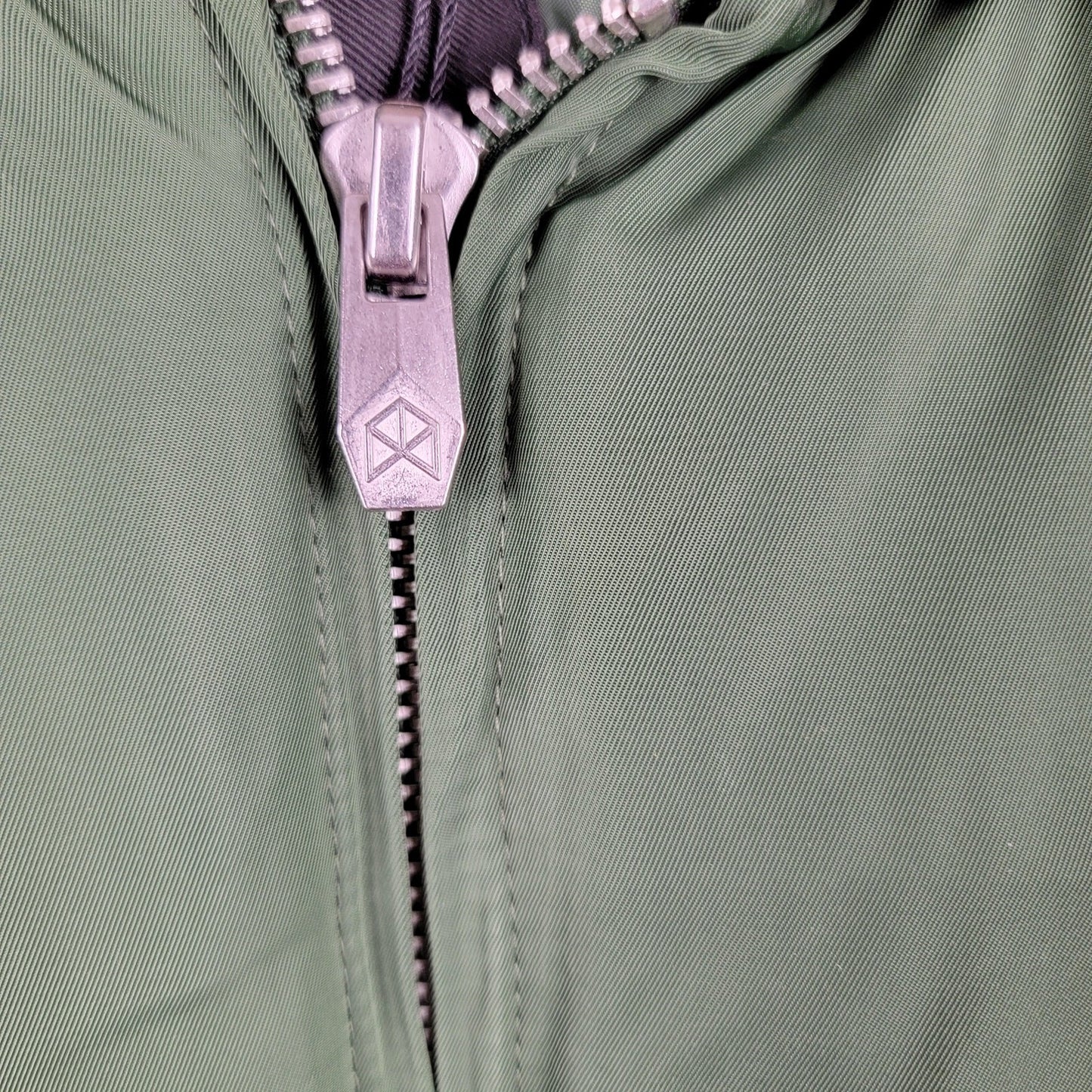 RawGear Hooded Puffer Vest Green Size M RG509 Polyester Streetwear Gym5