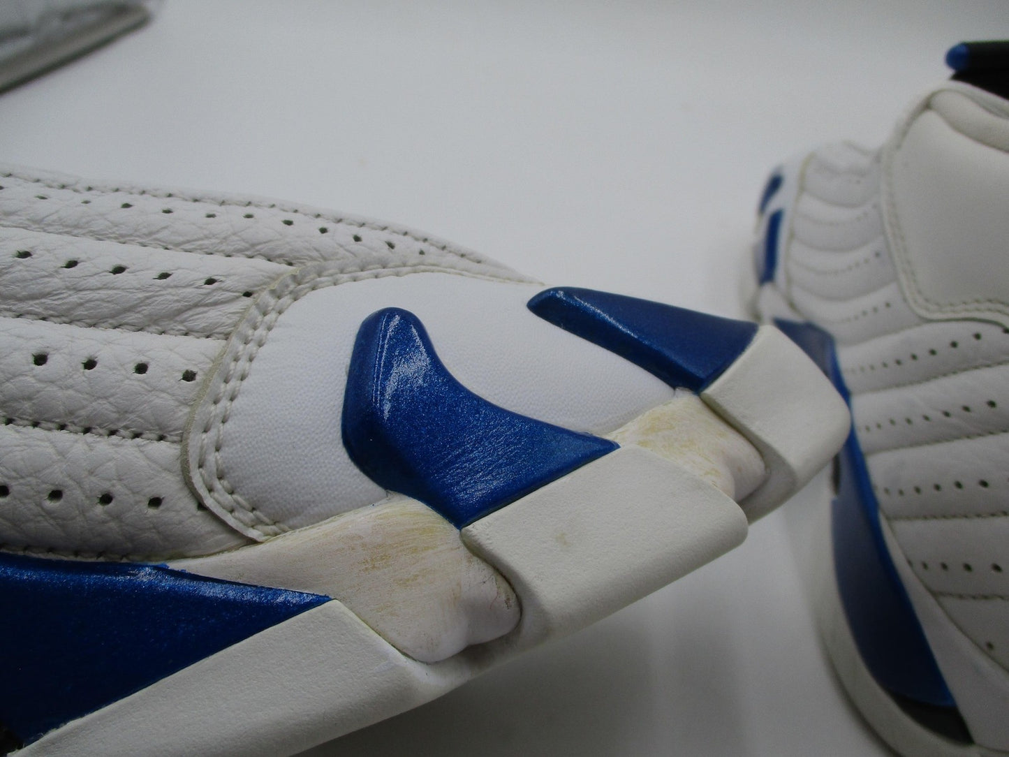Jordan Air Jordan 14 Retro Shoes Youth Size 5.5Y White Blue Sneakers 487524-1049