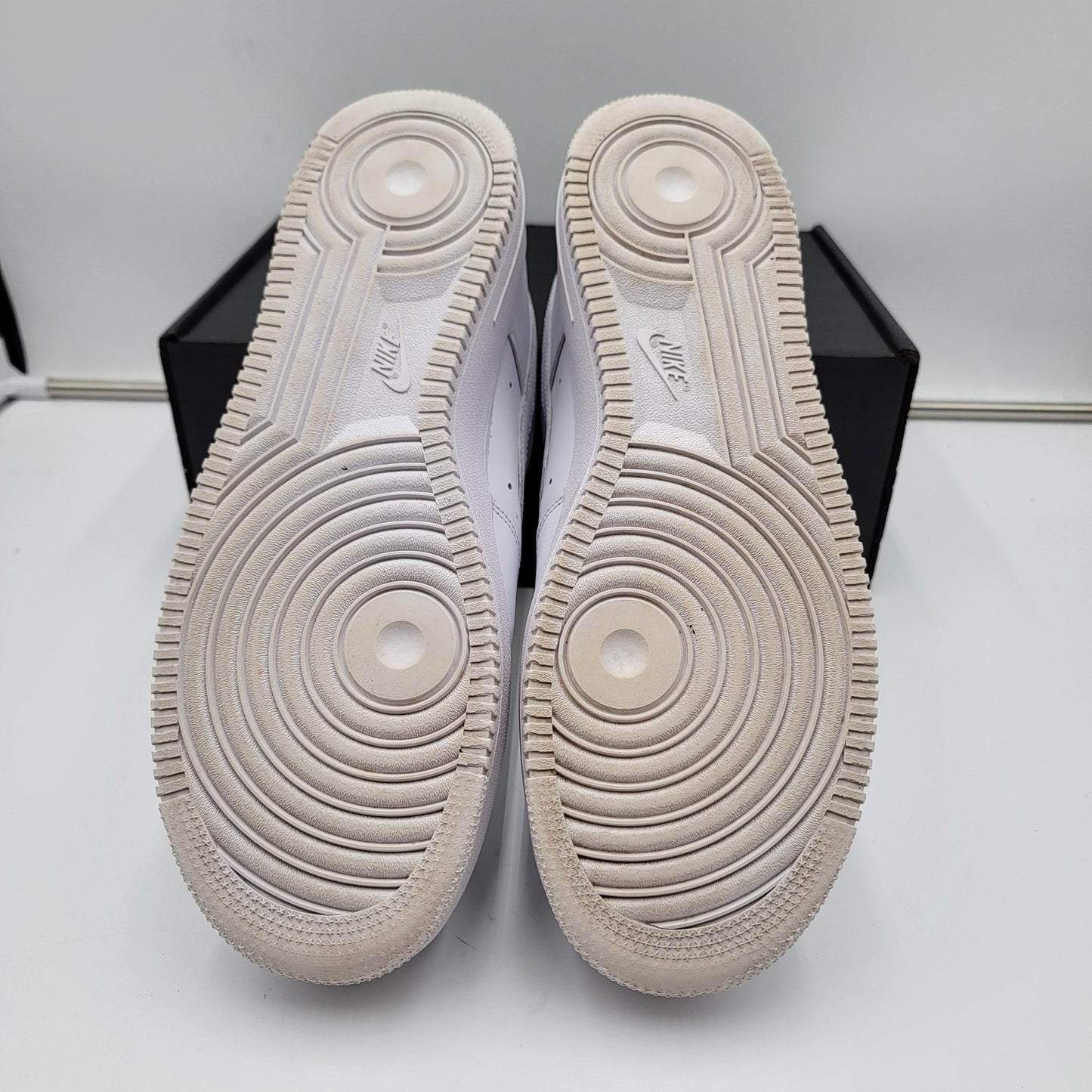 Nike Air Force 1 Mens Size 12 White CW2288111 Low Top Leather Sneakers