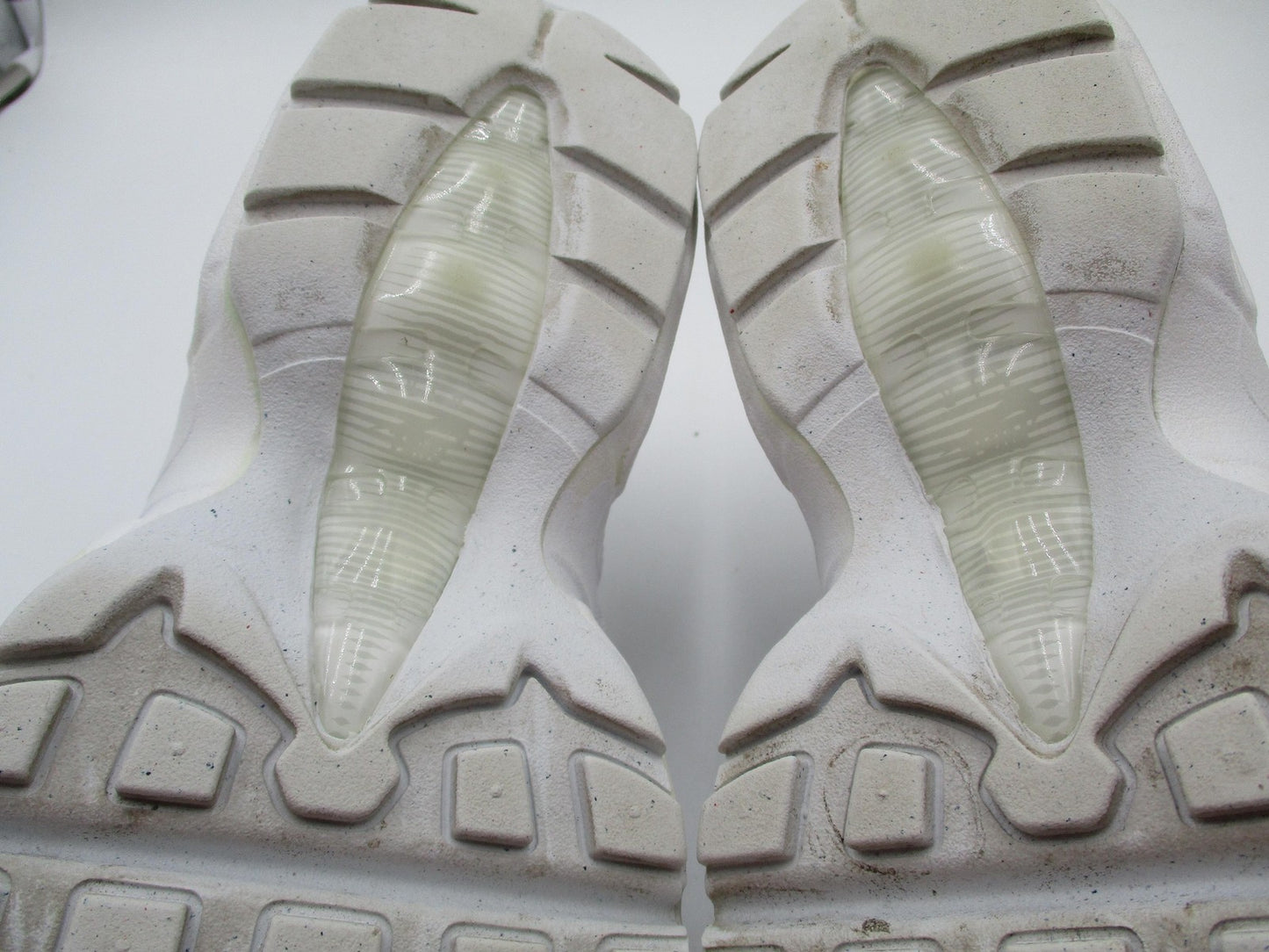 Nike Air Max 95 Shoes Youth Size 6.5Y Triple White Leather Sneakers CJ3906-10015