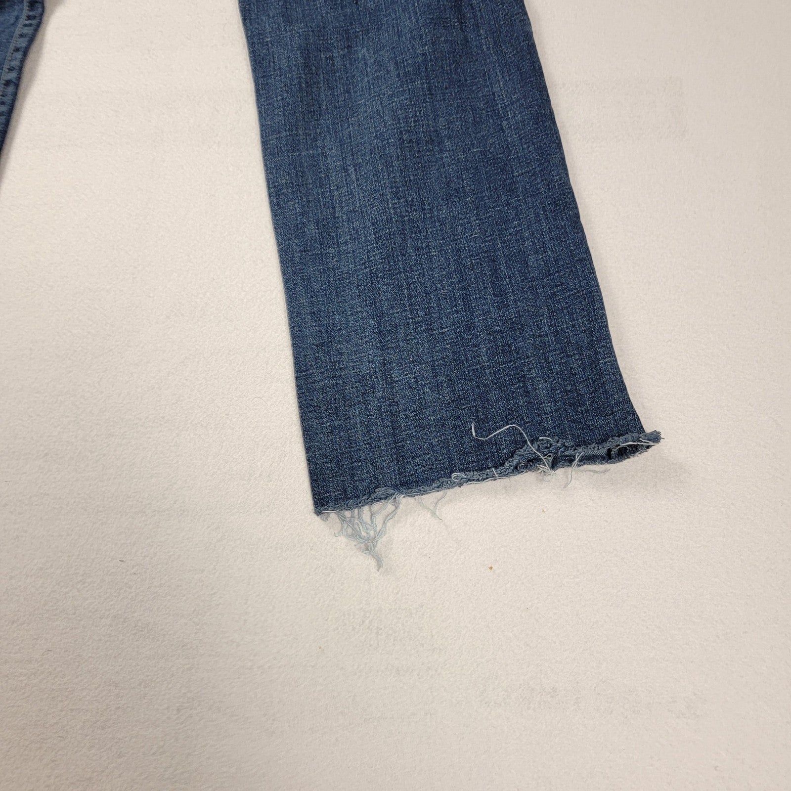 Liverpool Jeans Wmns 6 Blue Straight Leg EcoLogical Findley Denim Distress
