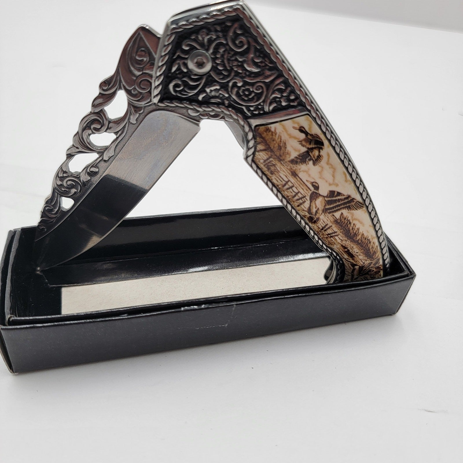 Hunting Ducks 4.5" Ivory Drop Point Collectible Folding Knife5