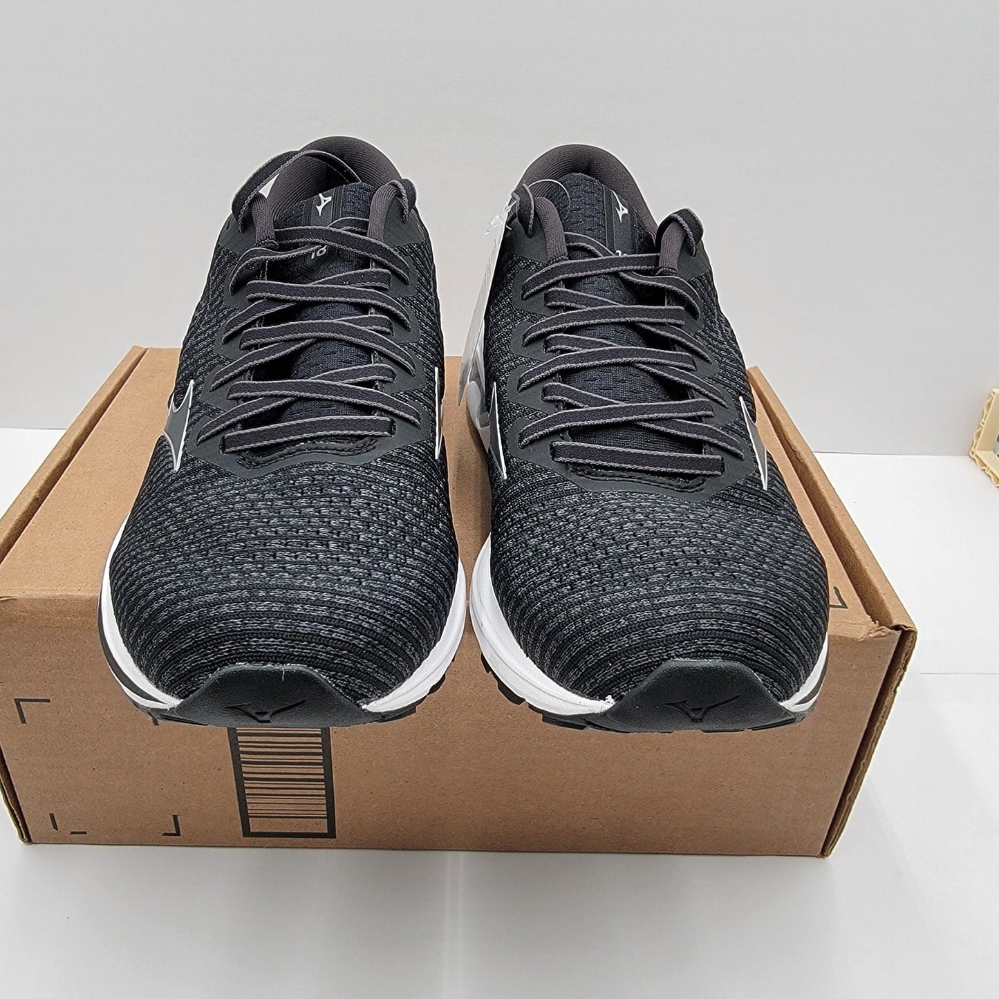 Mizuno Wave Inspire 18 Waveknit 'Black Anthracite' Mens Sz 11.5 J1GC221304