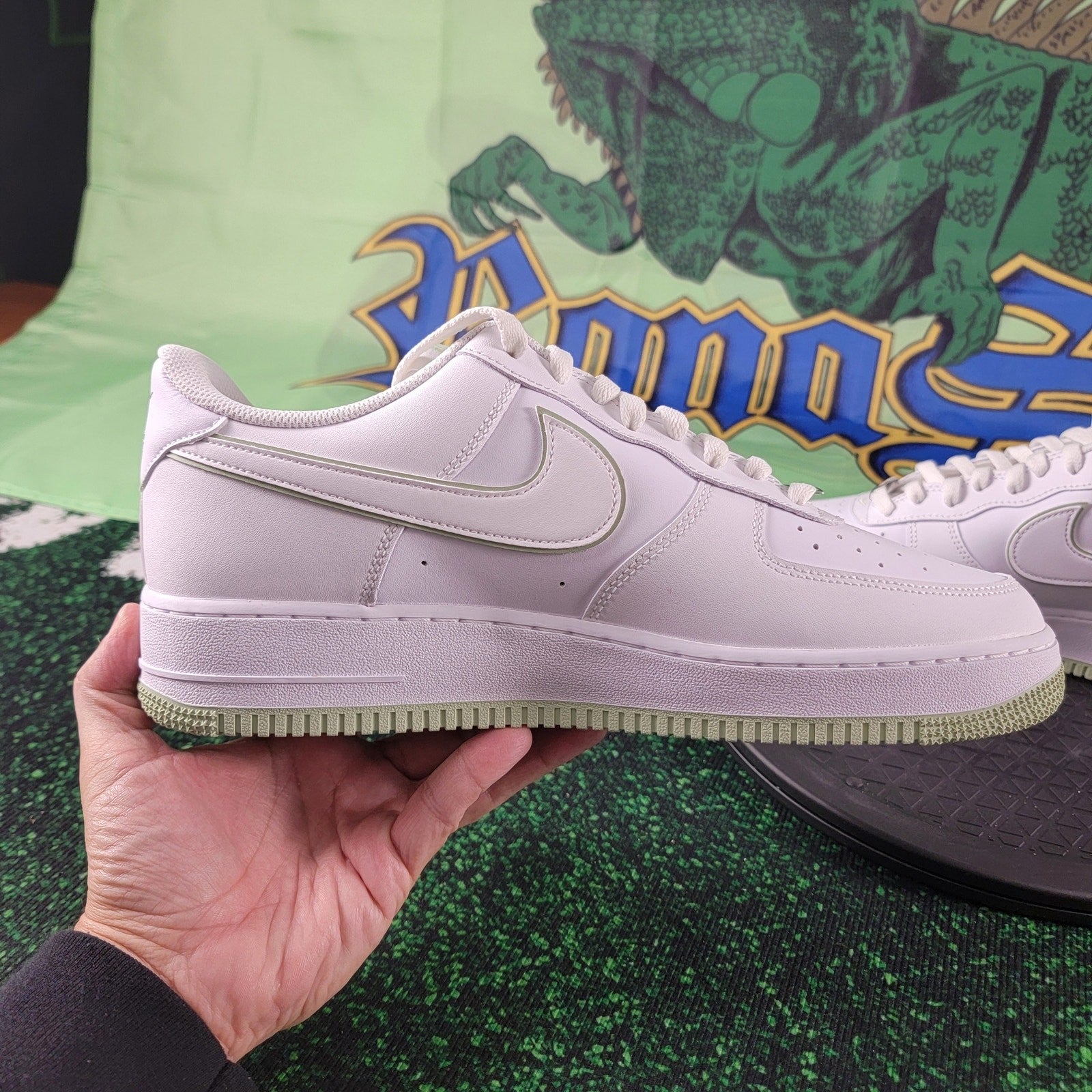 Men's Nike Air Force 1 '07 White/Honeydew-White (DV0788 105) Sz 12M 13.5W3