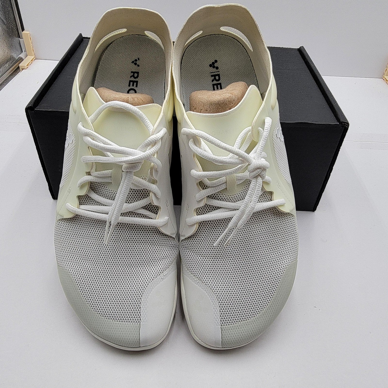 Vivobarefoot Shoes Mens Sz 11 White Recycled Mesh Barefoot Sneaker 30909206 2593