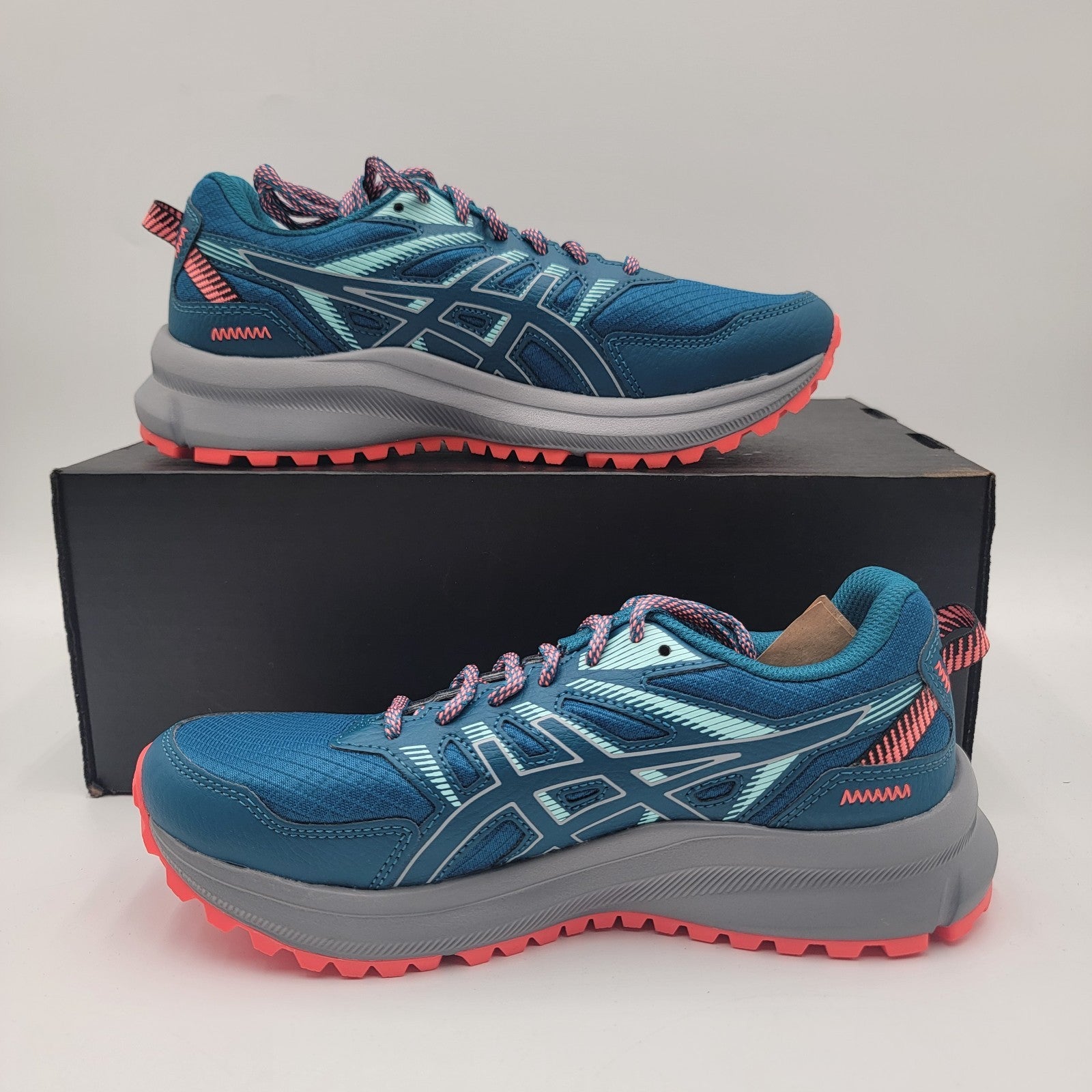 Asics Trail Scout 2 Sneaker Women's Sz 7 Blue Running Shoes 1012B0394011