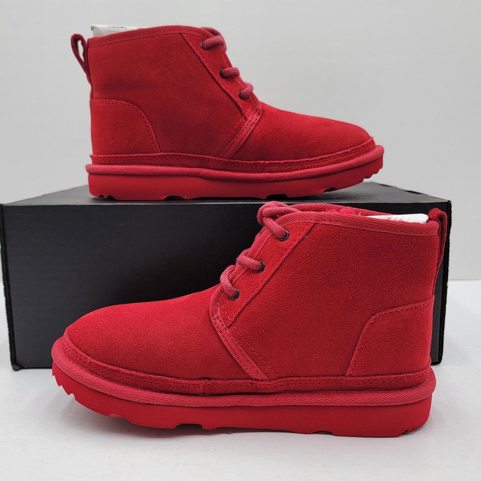 Uggs Neumel II Boot Kids 'Samba Red'  Size 3  New in Box1