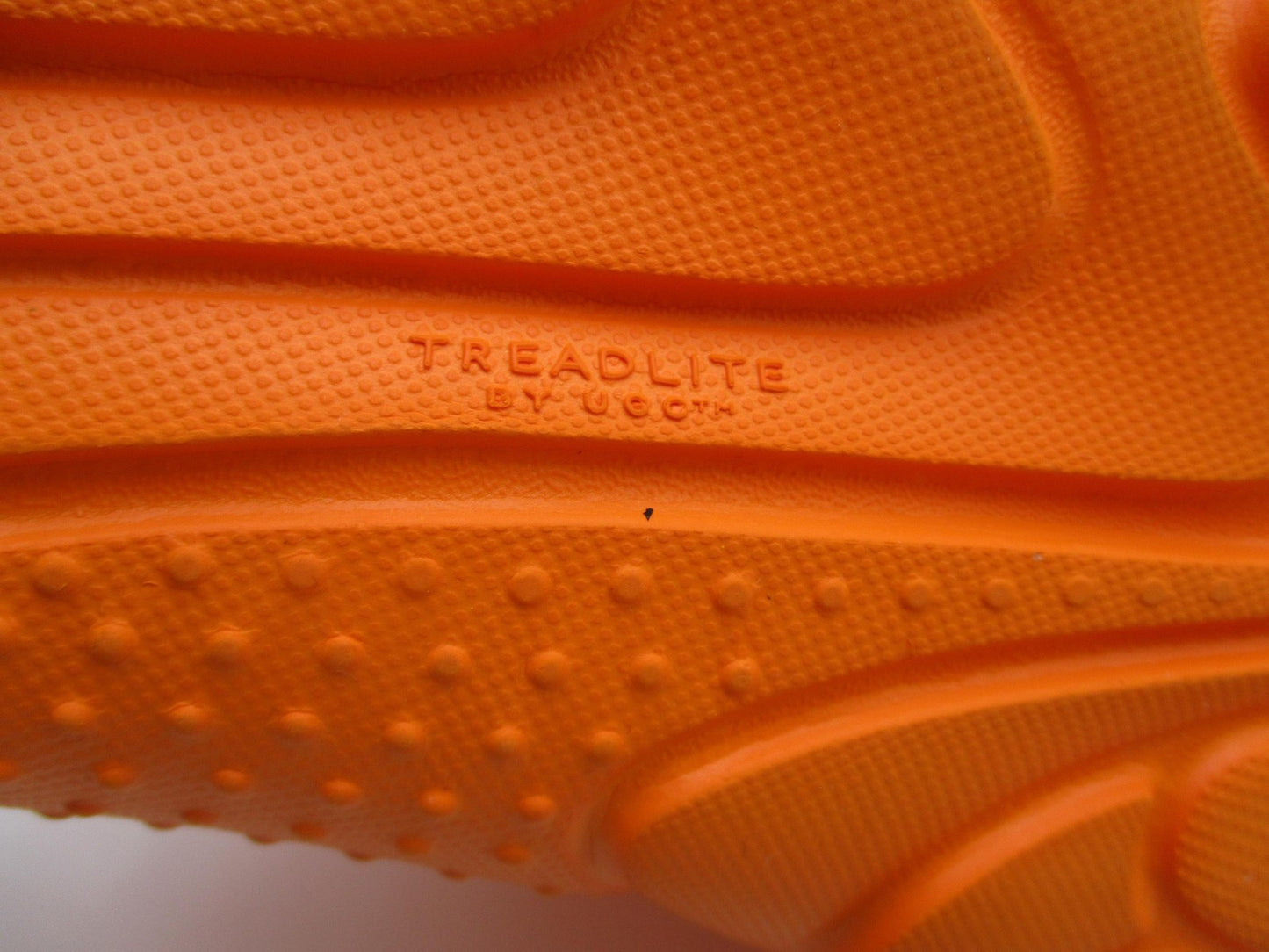 UGG 1110090 Shoes Womens Size 10 41 Orange Logo Strappy Platform Wedge Sandals10