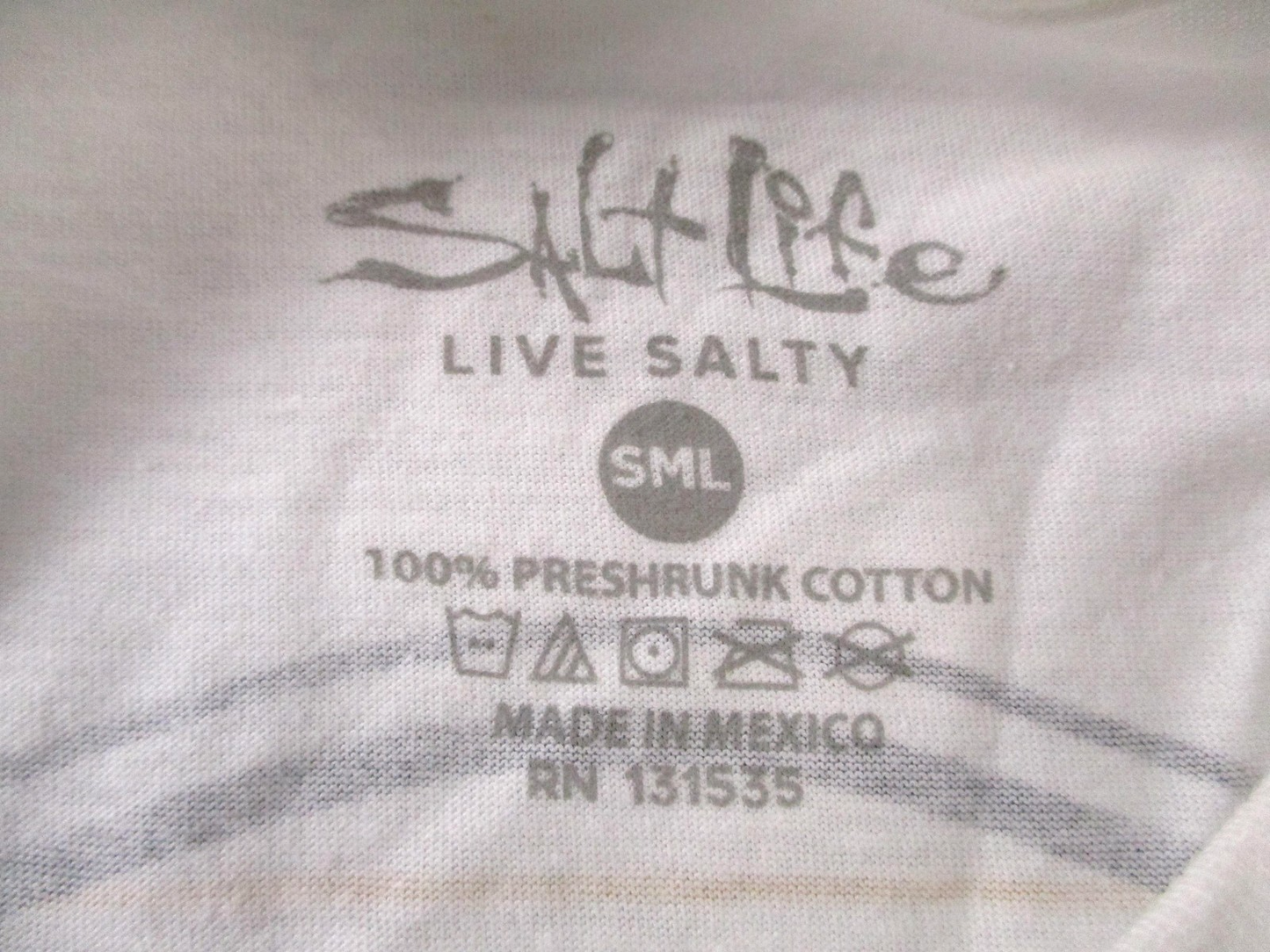 Salt Life Shirt Mens Small White The Flash Fish Surf Dive Relax Graphic 16412