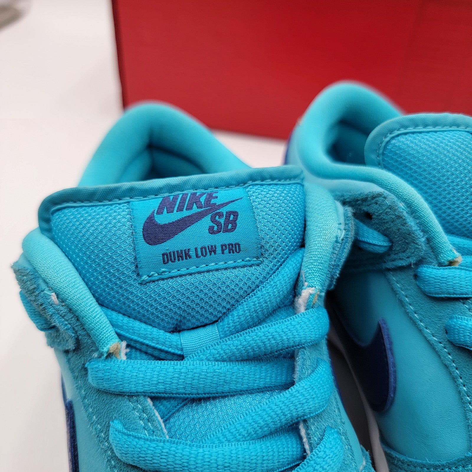 Nike Men's SB Dunk Low 'Blue Fury' Sz 8 Preowned BQ6817-400