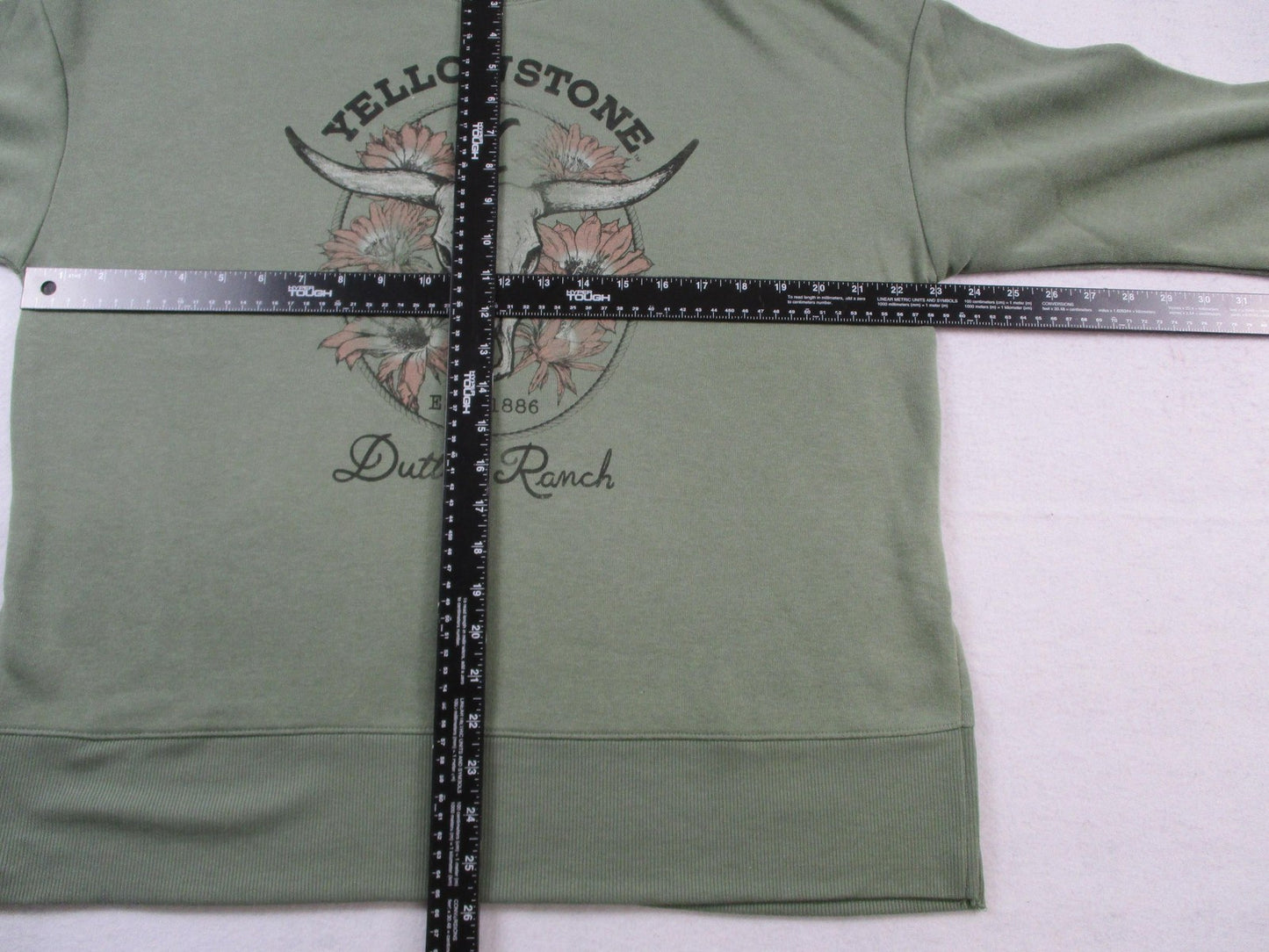 Yellowstone Dutton Ranch Sweatshirt Womens M Green Floral Skull Fleece 1354554