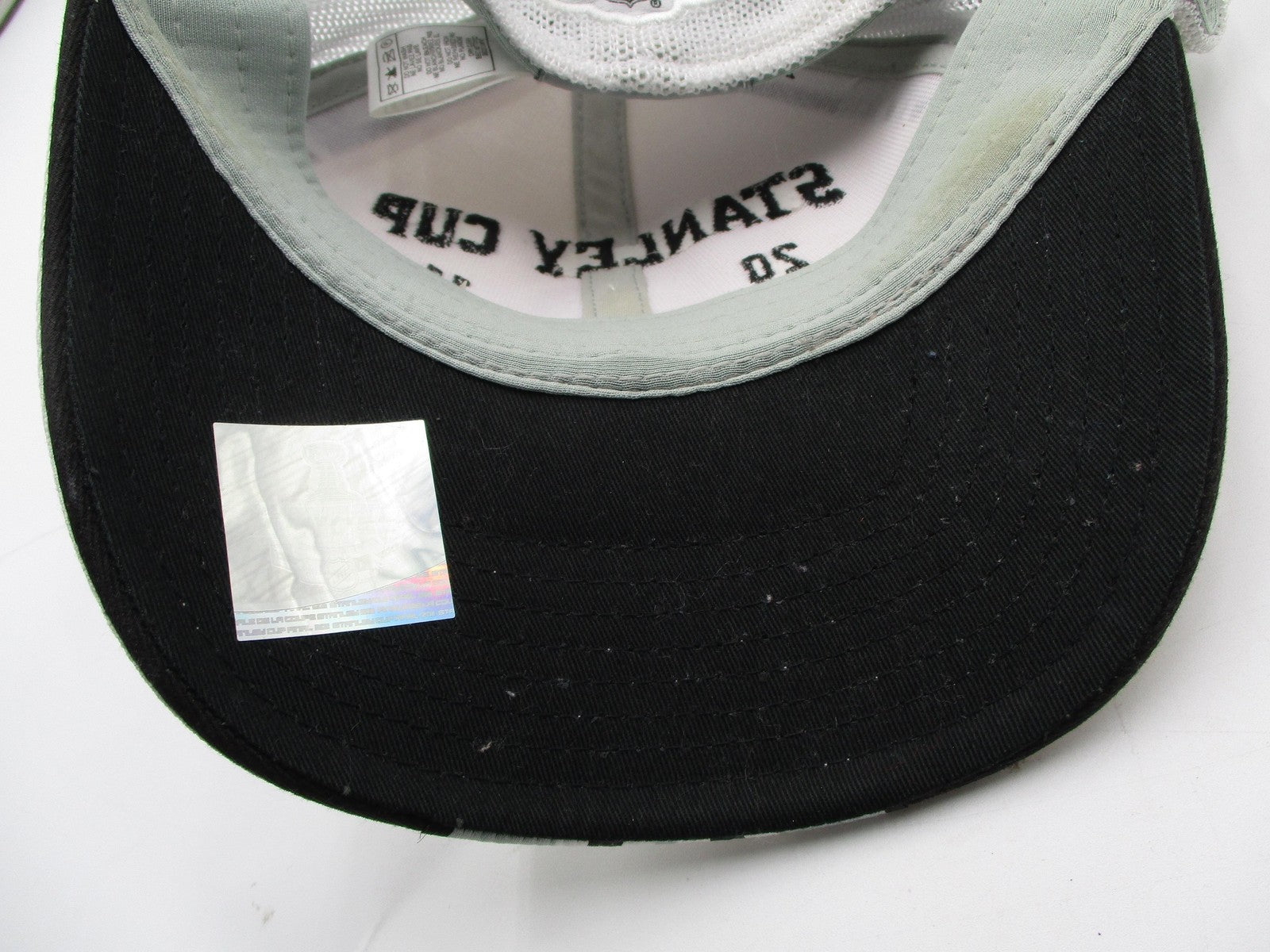 Boston Bruins Hat Cap Fitted One Size White NHL Hockey Mens Stanley Cup Reebok10