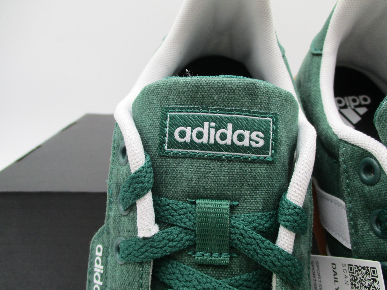 Adidas Daily 3.0 Men’s Sz 7 Green White Gum Casual Sneakers IF7487 Skate Shoes8
