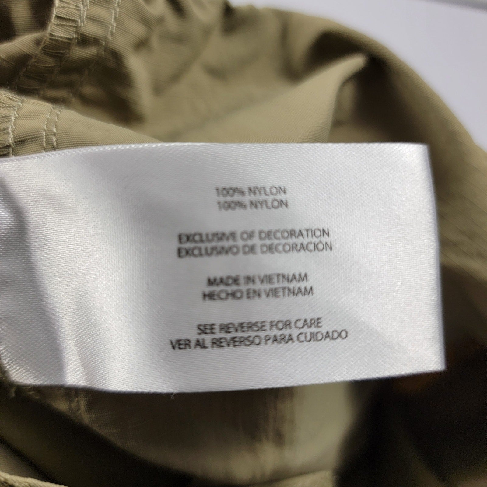 Eddie Bauer Men’s Utility Hiking Shorts Size Large Tan Nylon Belted Outdoor3