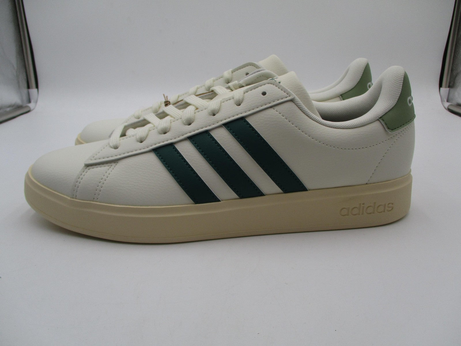 Adidas Grand Court 2.0 Shoes Mens Size 11.5 White Green Sneakers JS17362