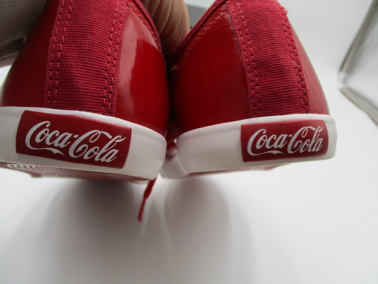 RARE CocaCola Brazil Womens US 5 Red Low Top Sneakers Patent Glossy (1G6)7