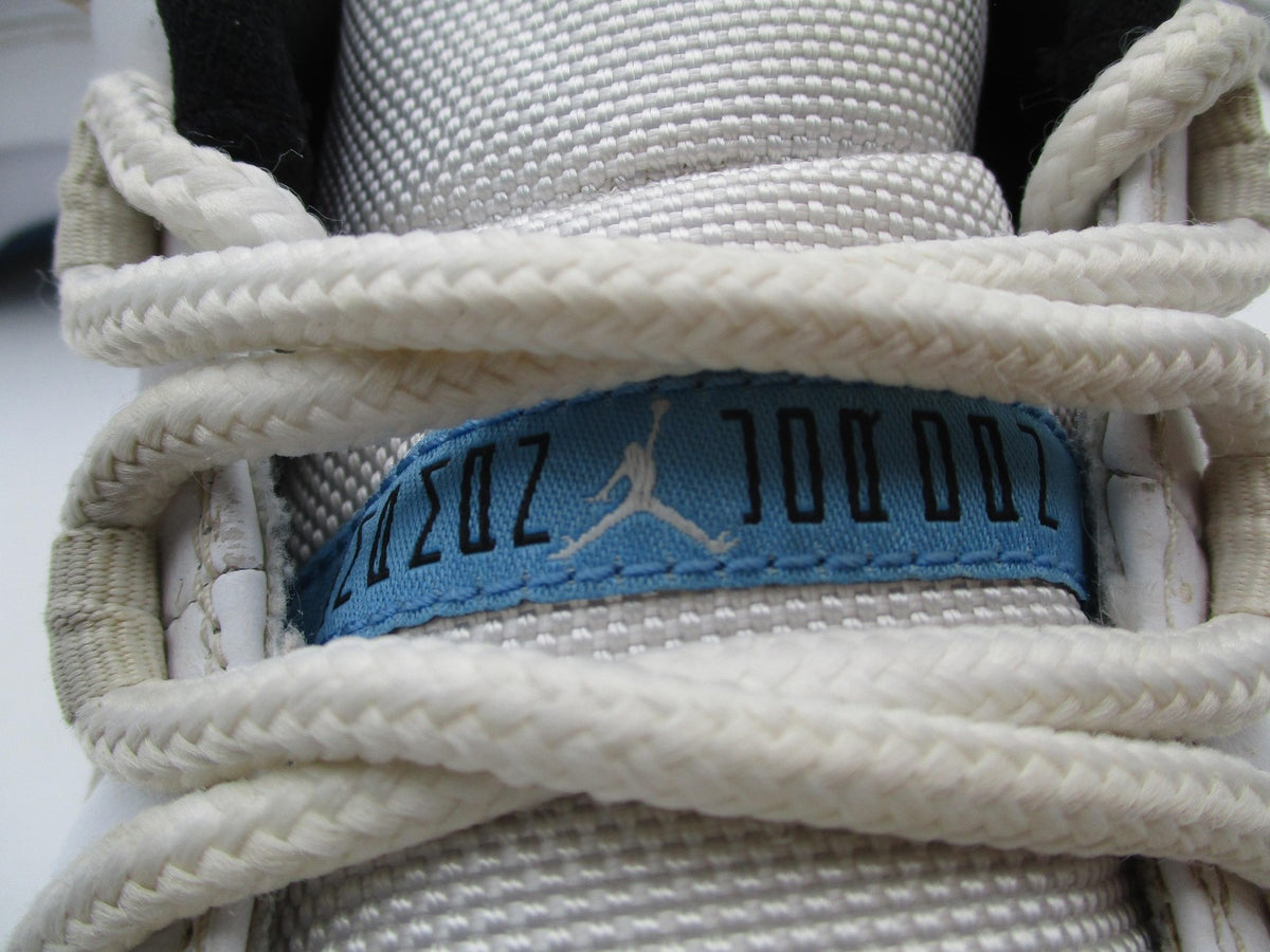Air Jordan 11 Retro Low Shoes Mens Size 12 White Legend Blue Sneakers AV2187-1177