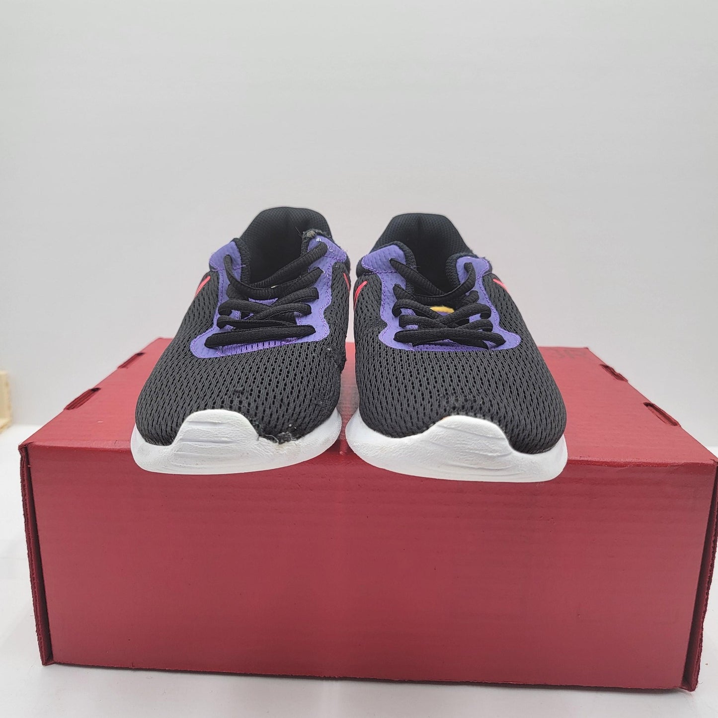 Nike Wmns Tanjun 'Black Ember Glow' Sz 8.5 CQ9746001