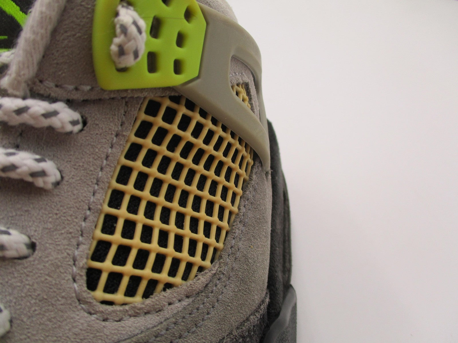 Jordan Air Jordan 4 Retro SE Shoes Mens Size 8 Gray Volt Neon 95 CT5342007 1U214
