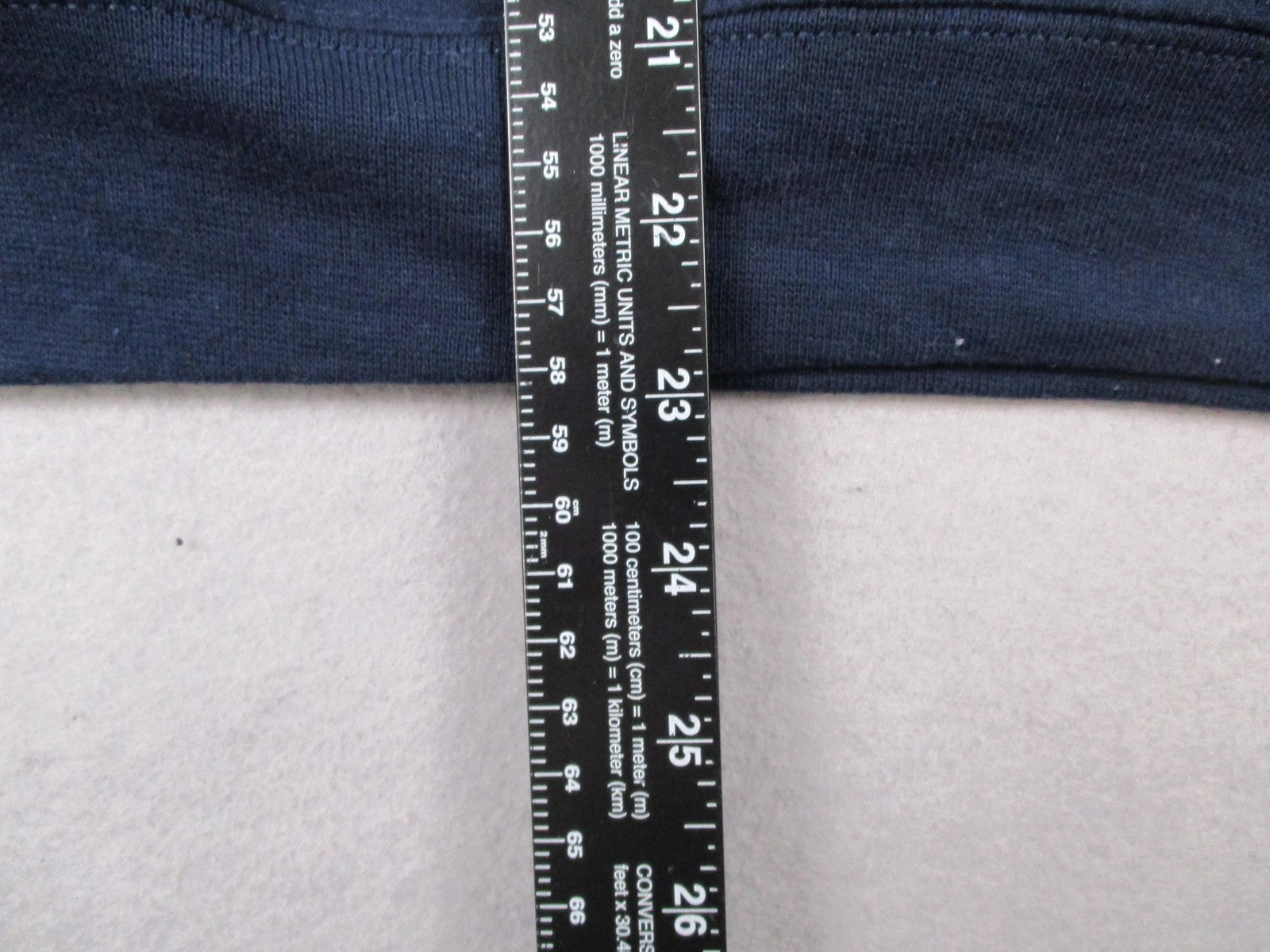 Gildan Heavy Blend Hoodie Men's Small Navy Hustle Nutrition Facts Graphic