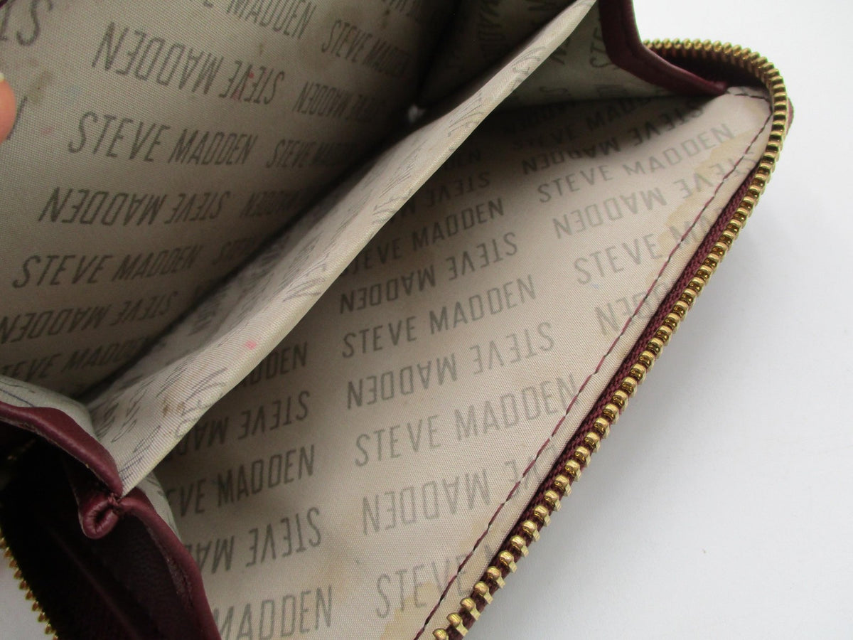 Steve Madden Wallet Women's One Size Red Faux Leather Wristlet Zip Around5