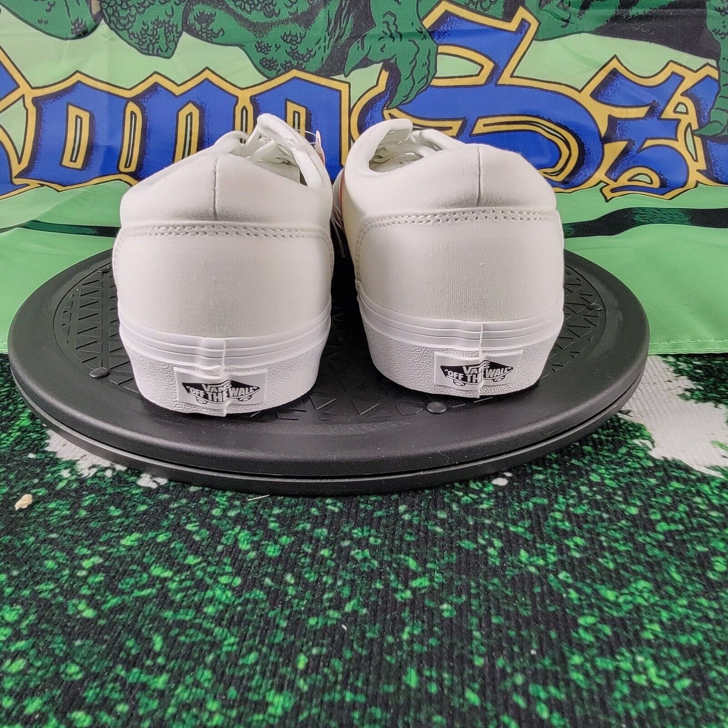 Vans Doheny Women's White Canvas Low Top Skateboard Shoes Sz 10W VN0A3MVZW422