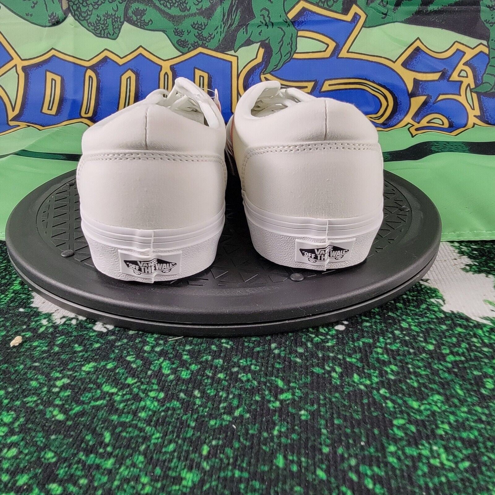 Vans Doheny Women's White Canvas Low Top Skateboard Shoes Sz 10W VN0A3MVZW422