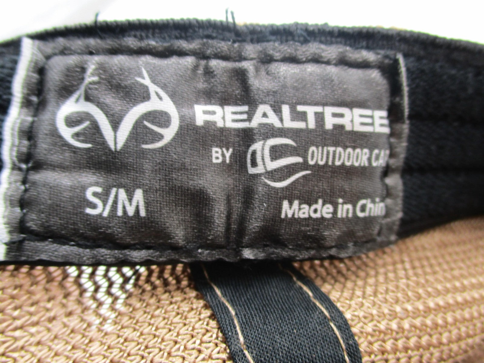 Realtree Dad Cap Fitted Mens Medium Black Tan Mesh Trucker Patch Distressed Look8