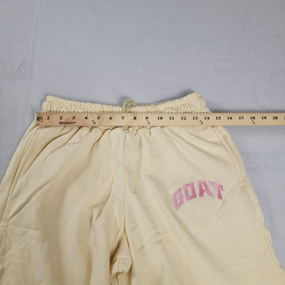 SneakGallery GOAT Short Sleeve Crewneck Jogger Sweat Set Mens L Cream NWT11