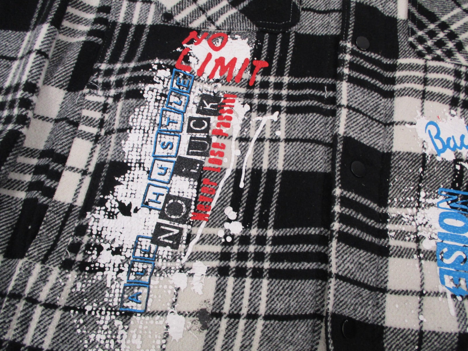 Copper Rivet Shirt Mens 2XL Black White Plaid Flannel Snap Front Graphic Shacket5