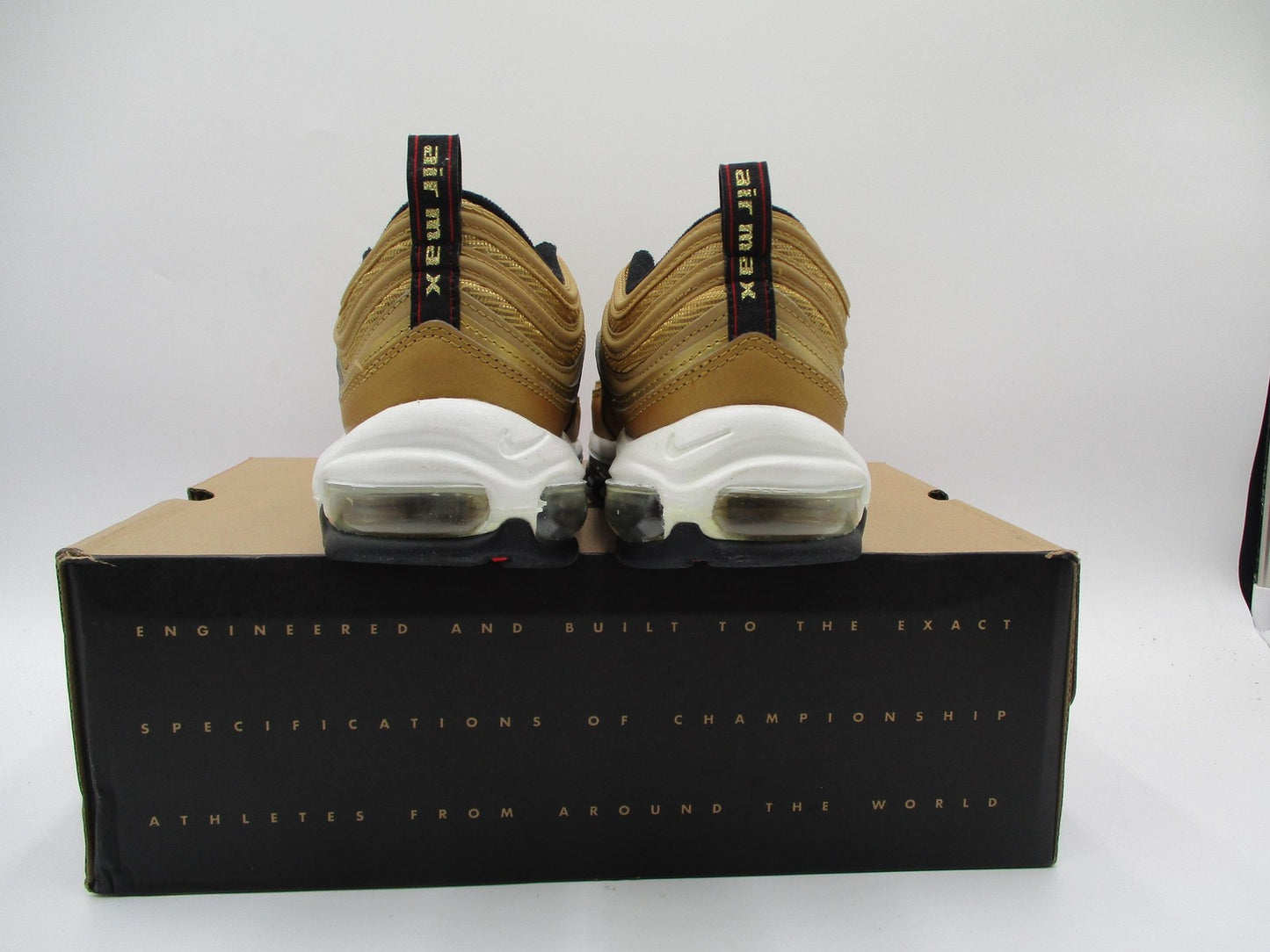 Nike Air Max 97 OG Shoes Womens Size 10.5 Metallic Gold Varsity Red DQ9131-7008