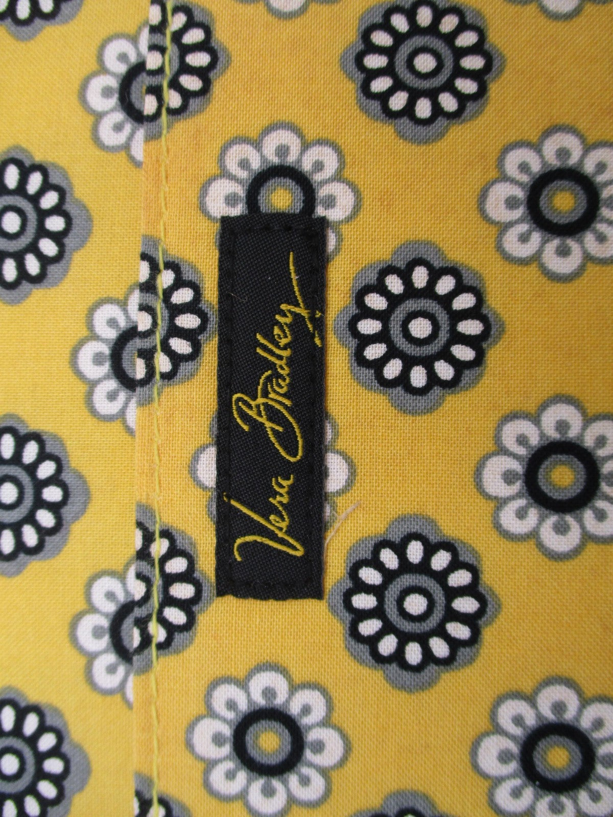 Vera Bradley Photo Wallet Women's One Size Black Bird Floral Quilted Frame3