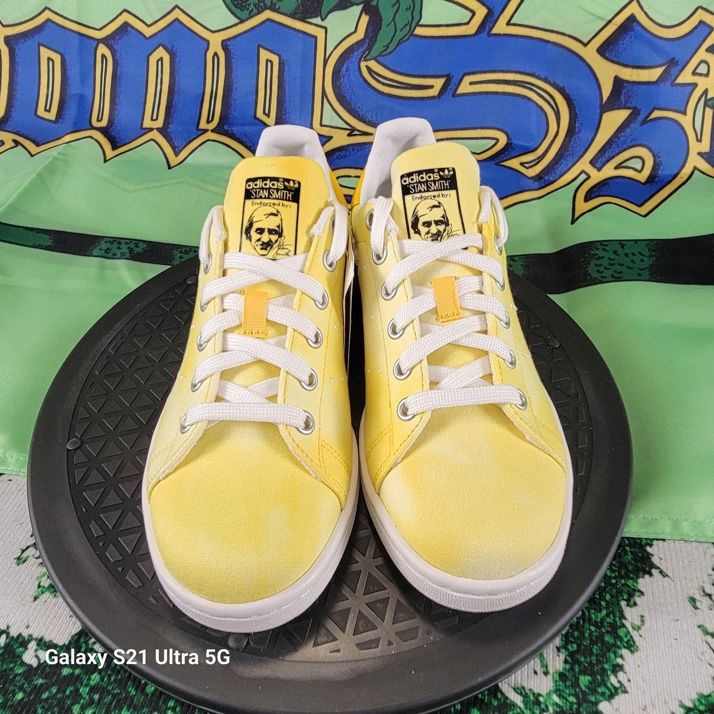 Adidas Pharrell Williams HU Stan Smith Men's Yellow/White Shoes Sz 55