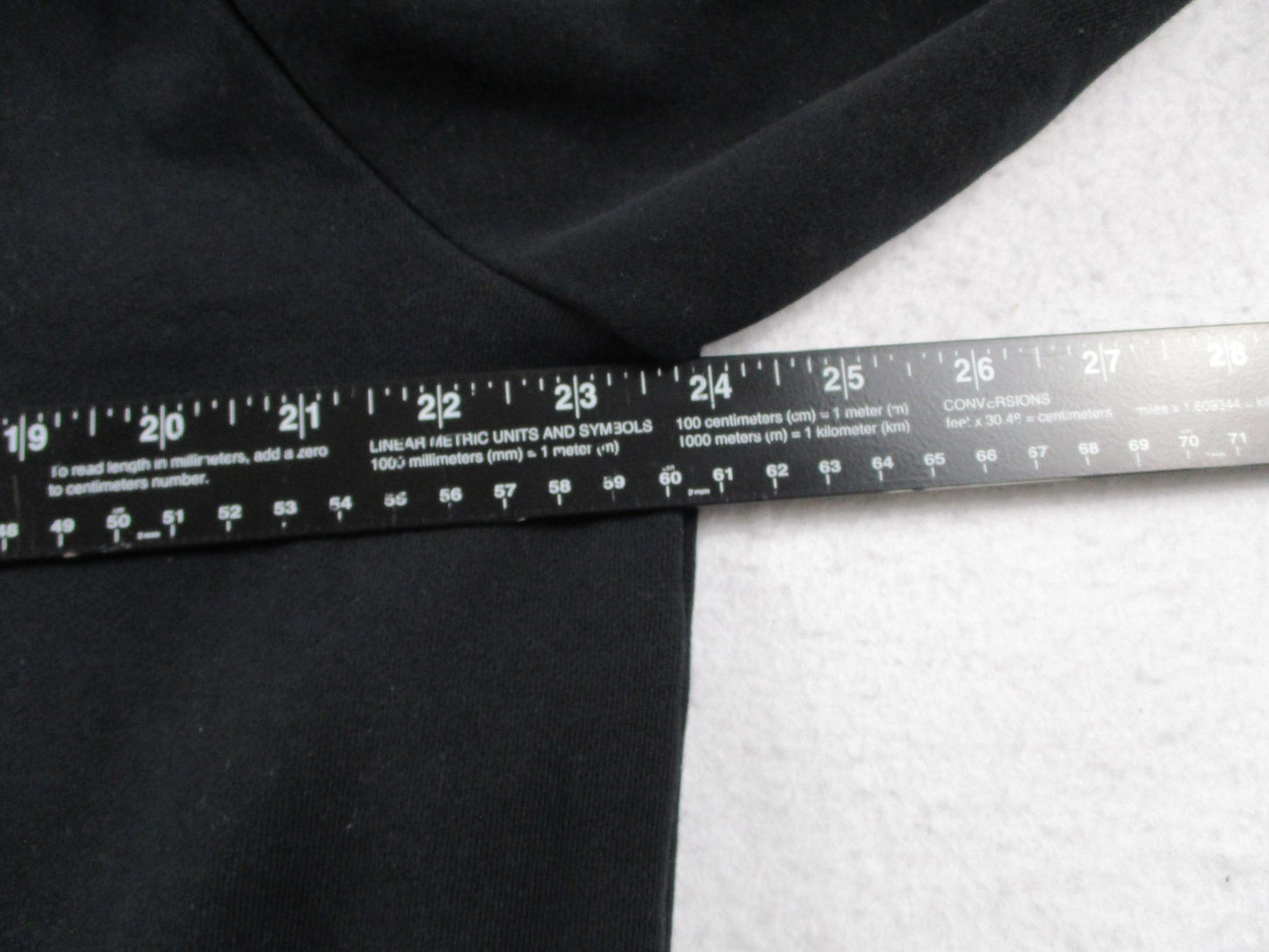 BKYS Hoodie Mens Medium Black Pullover Sweatshirt Heart Rhinestone Graphic 166512