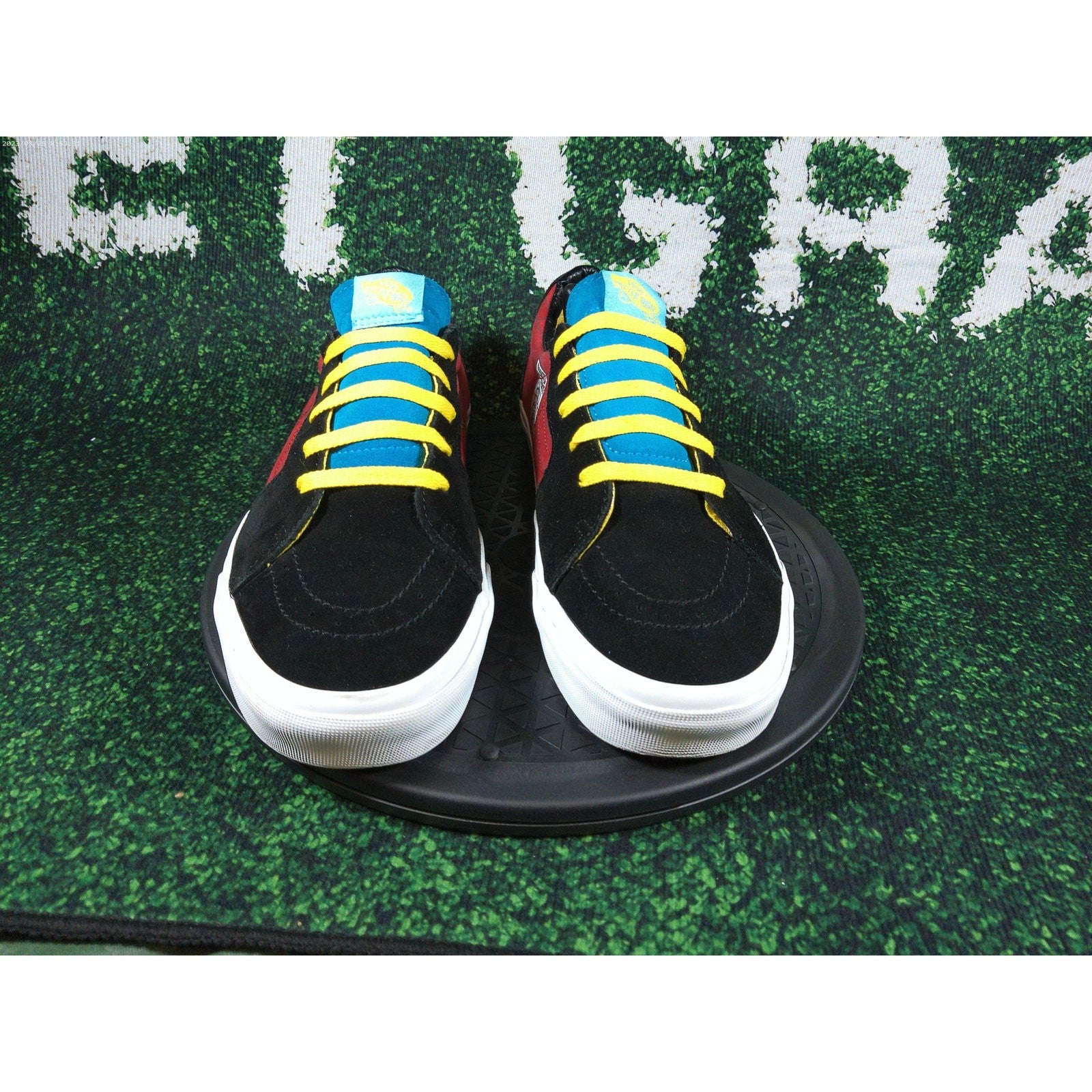 The Simpsons x Sk8Low 'El Barto' Sz 11 VN0A4UUK17A
