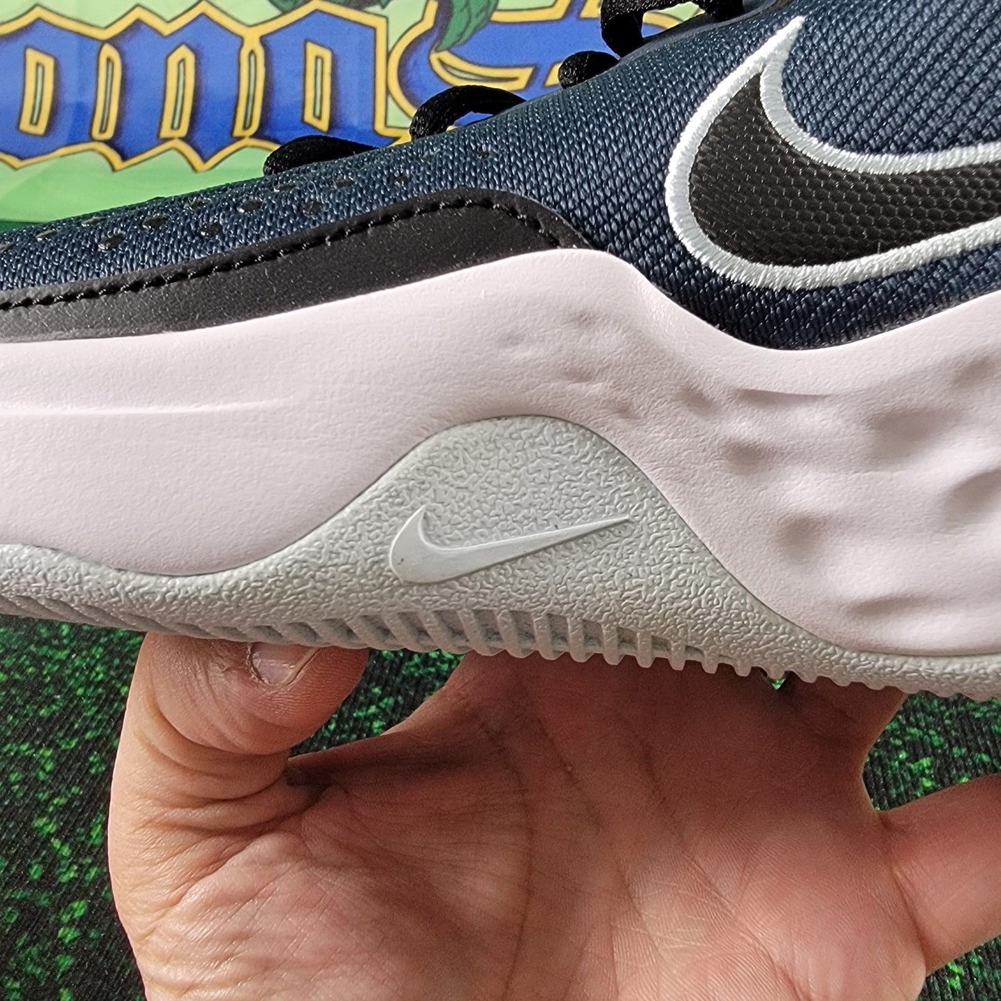 Nike Men's Fly.by MID 3 Running Shoes DD9311 400 Size 11.5 US8