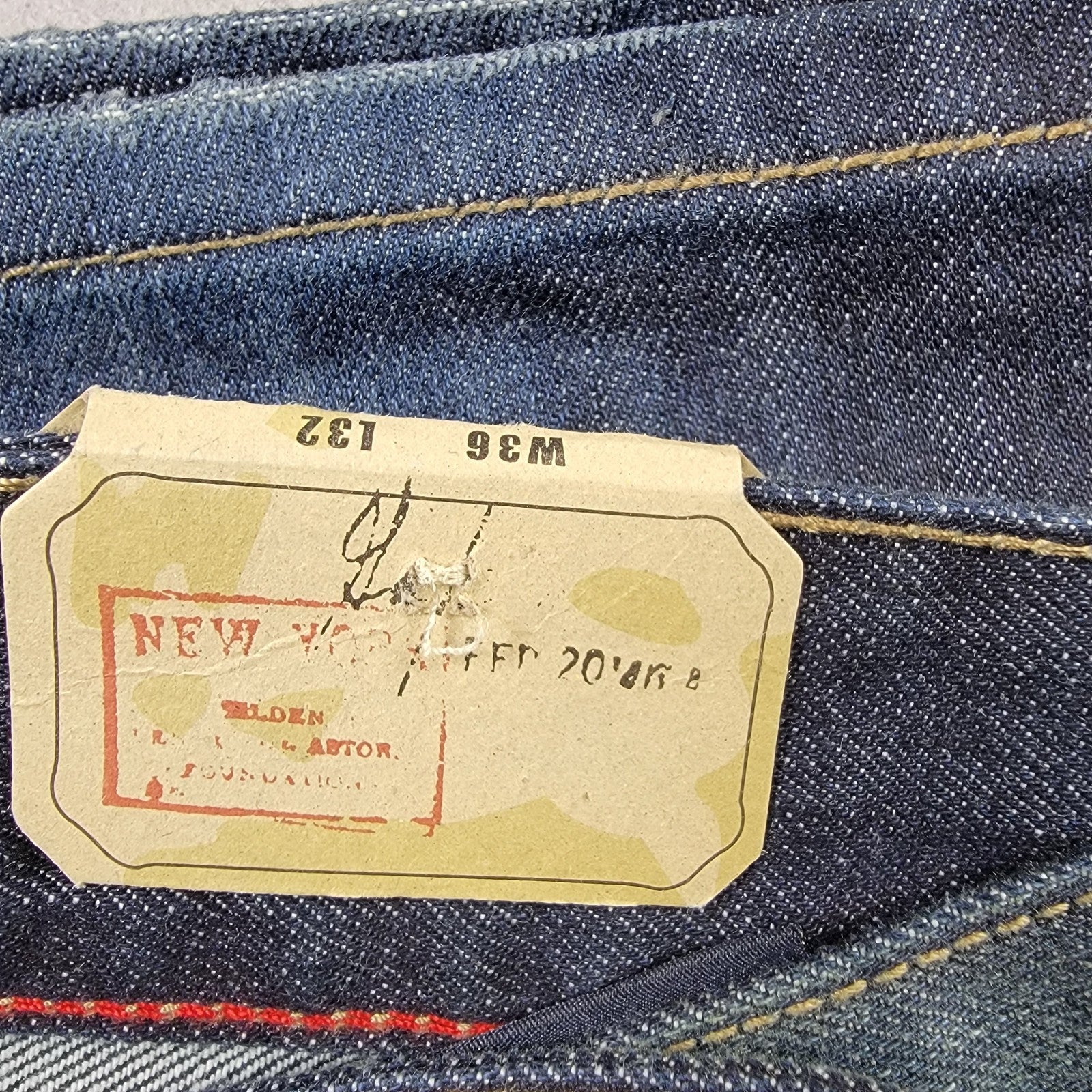 Tommy Hilfiger Denim Jeans W36 L32 Blue Destruction Abrasion Straight Leg NWT4