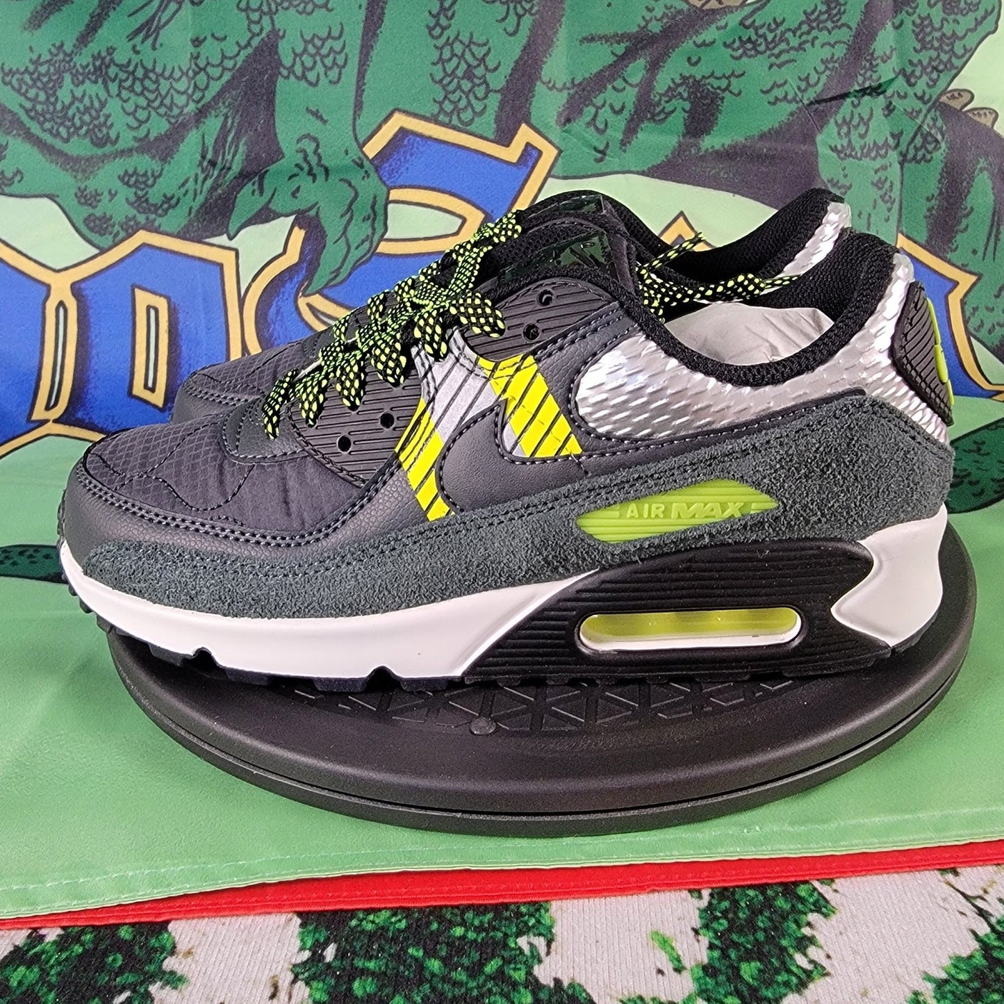 Nike AirMax 90 3M Pack Gray/Green Mens Sz 7 CZ2975-0021