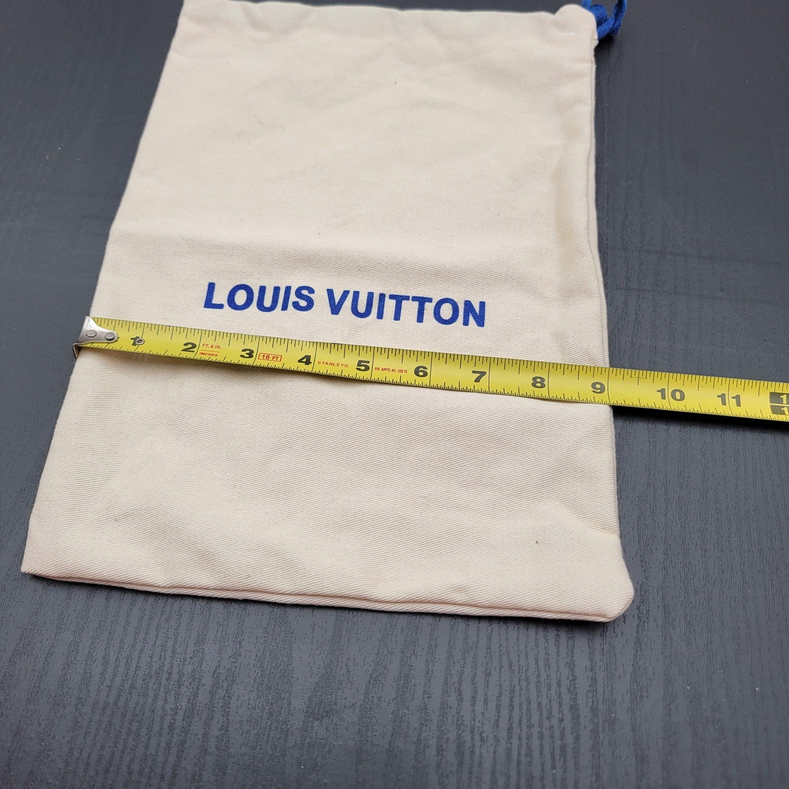 Louis Vuitton Canvas Drawstring Dust Bag Beige Blue Logo Storage Pouch3