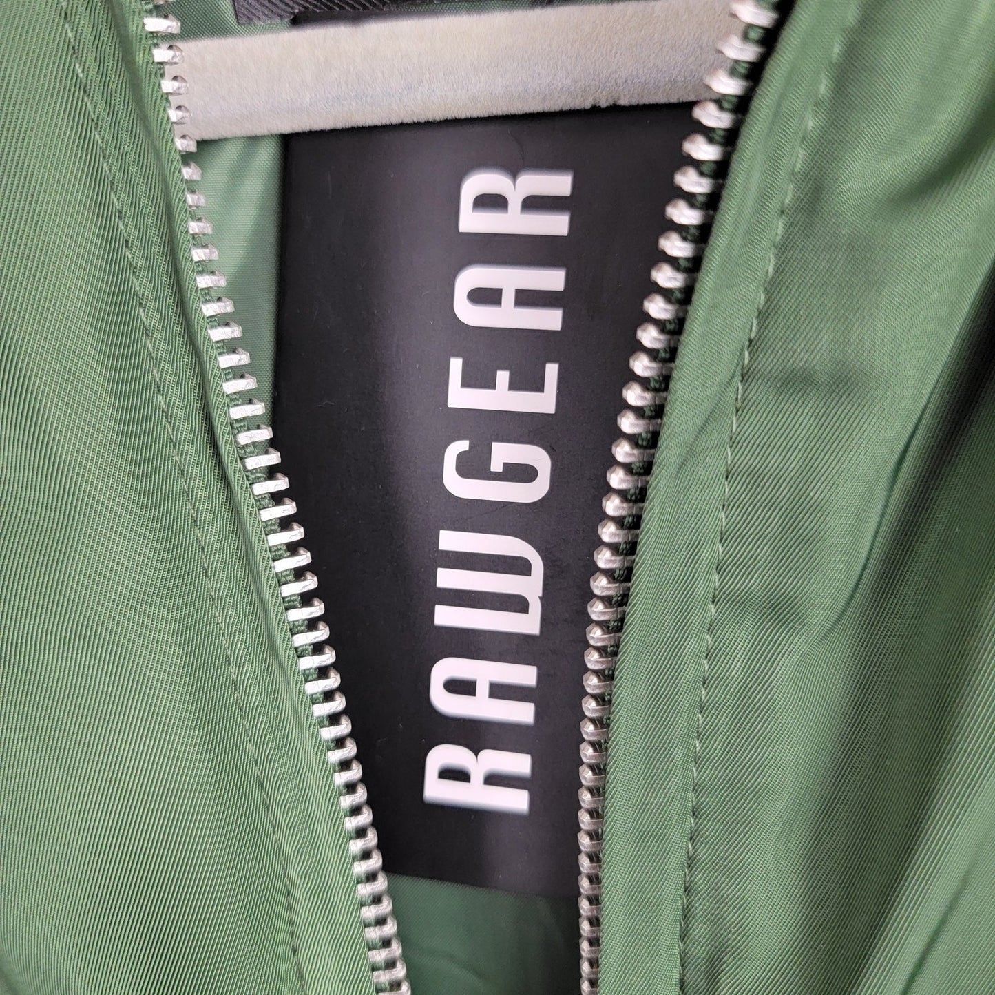RawGear Hooded Puffer Vest Green Size M RG509 Polyester Streetwear Gym6