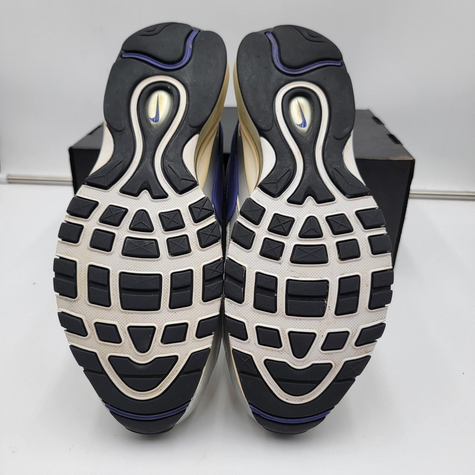 Nike Air Max 98 OG Mens Size 11.5 Silver Purple AO2406002 Sneakers Retro