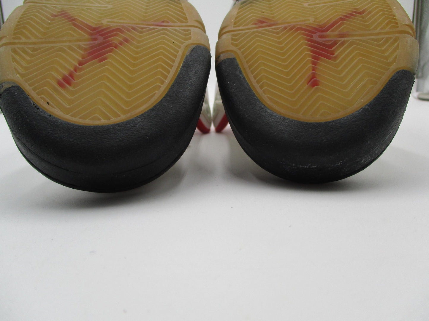 Nike Air Jordan 5 Retro Shoes Youth Size 5Y White Red Fire Red GS 440888-10111