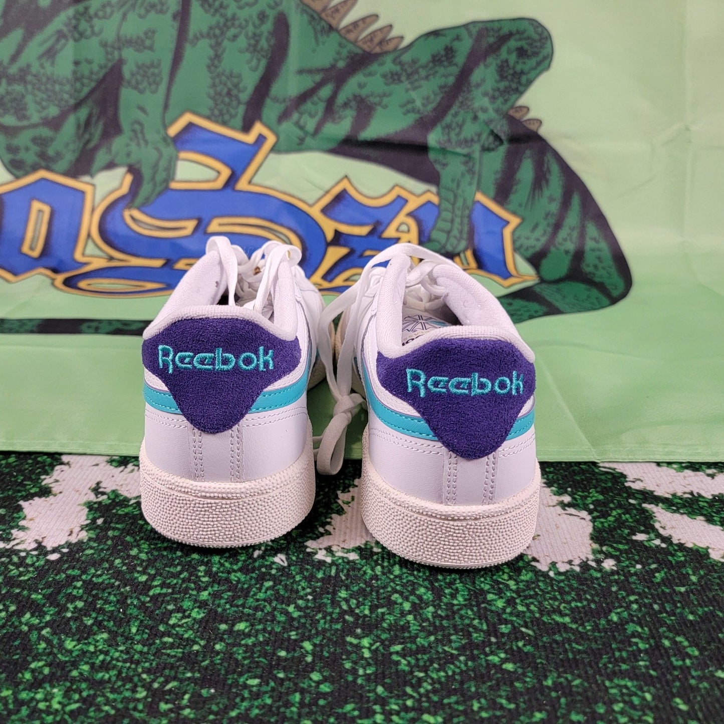 Reebok Club C Revenge Mens Tennis Shoe Size 9 White/Blue GY18222