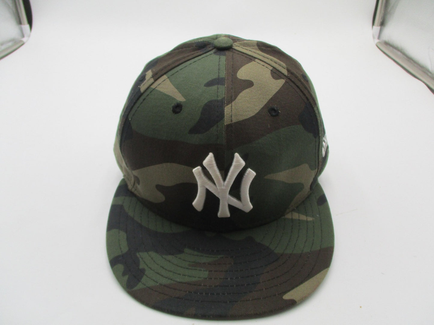 New York Yankees Hat Cap Fitted Mens 7 1/2 Camo MLB Baseball 59FIFTY New Era1