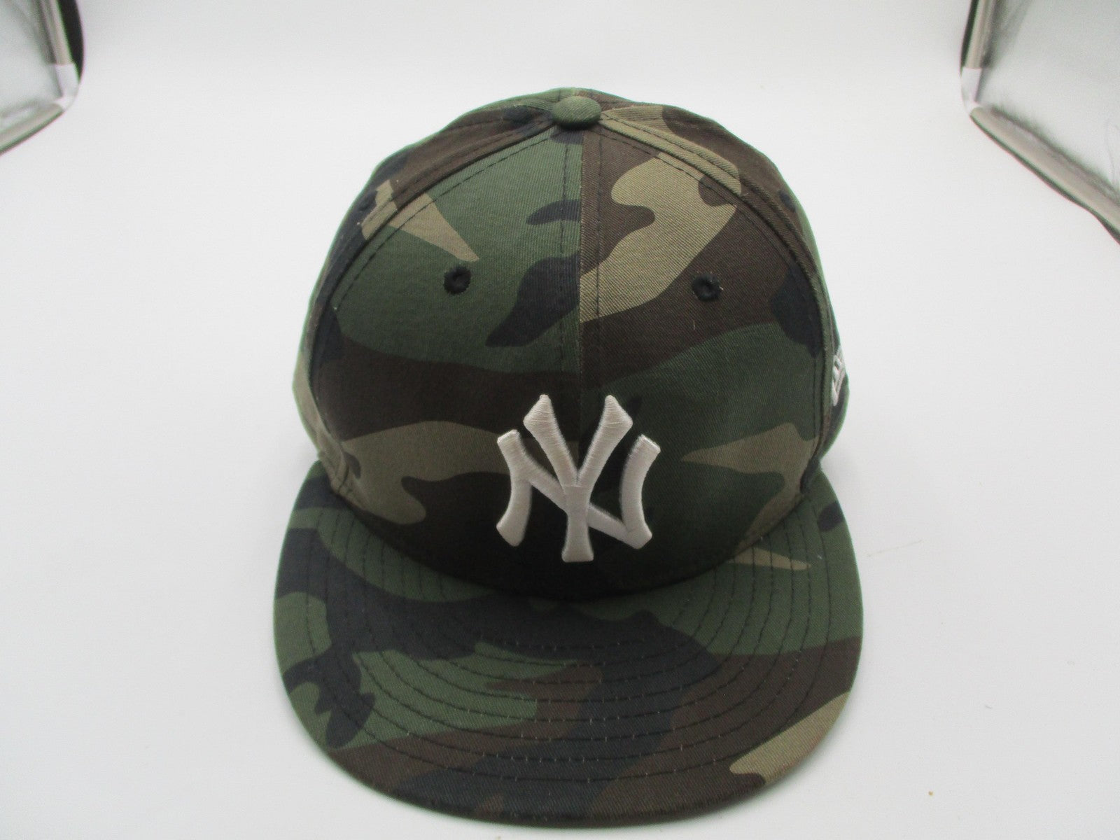 New York Yankees Hat Cap Fitted Mens 7 1/2 Camo MLB Baseball 59FIFTY New Era1