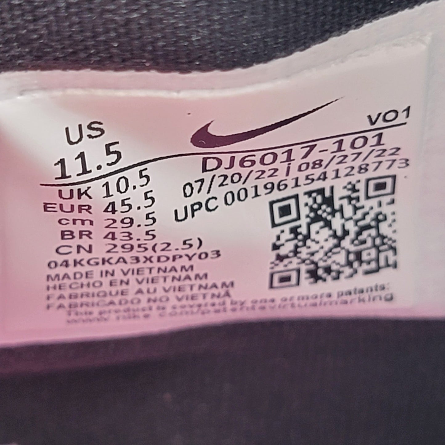 Nike Kyrie 8 'White/Black' Sz 11.5 DJ6017-101