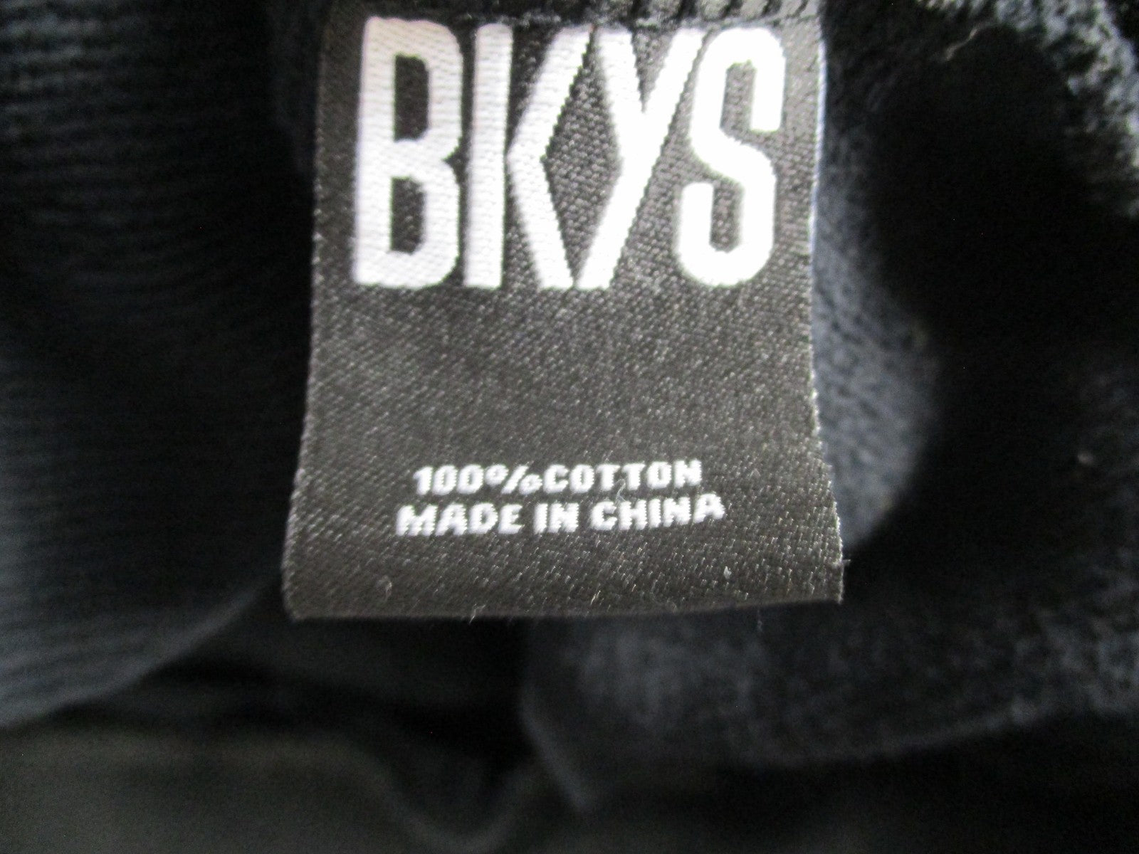 BKYS Hoodie Mens Medium Black Pullover Sweatshirt Heart Rhinestone Graphic 16652