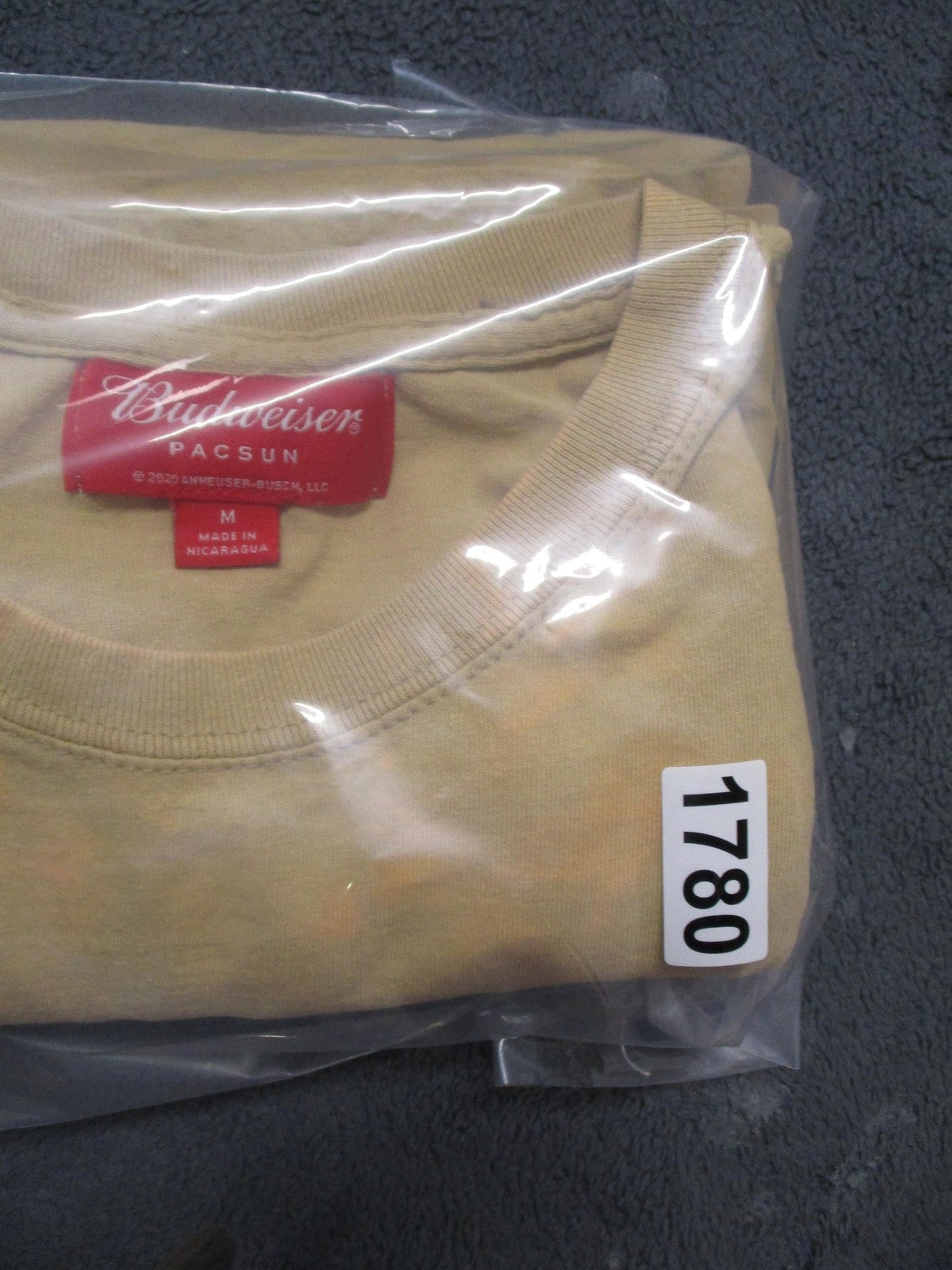 Budweiser In Bottles Shirt Mens Medium Beige PacSun Back Graphic Beer Tee10