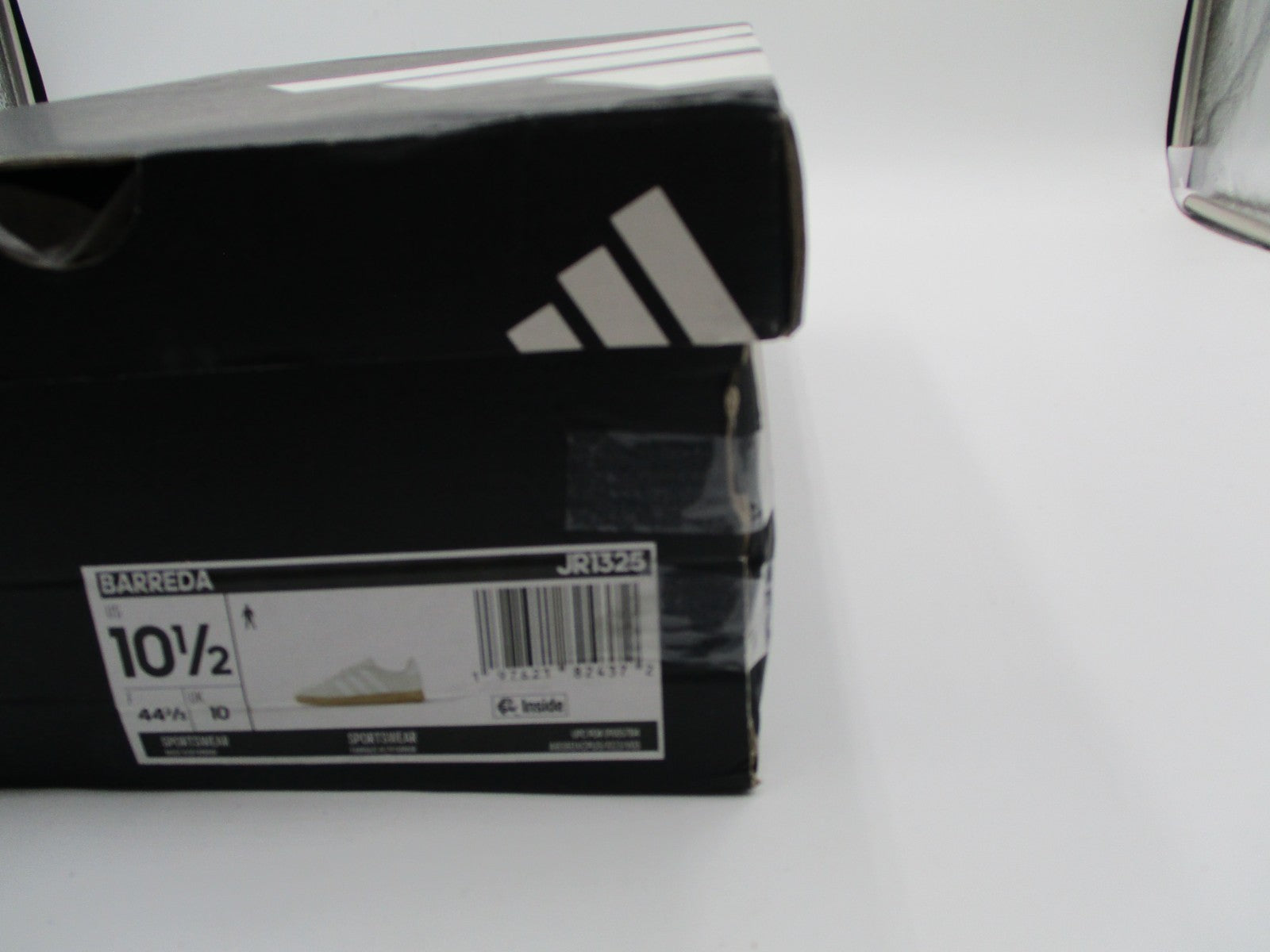 adidas Barreda JR1325 Men’s Size 10½ Light Grey Gum Sole NIB Sneakers15