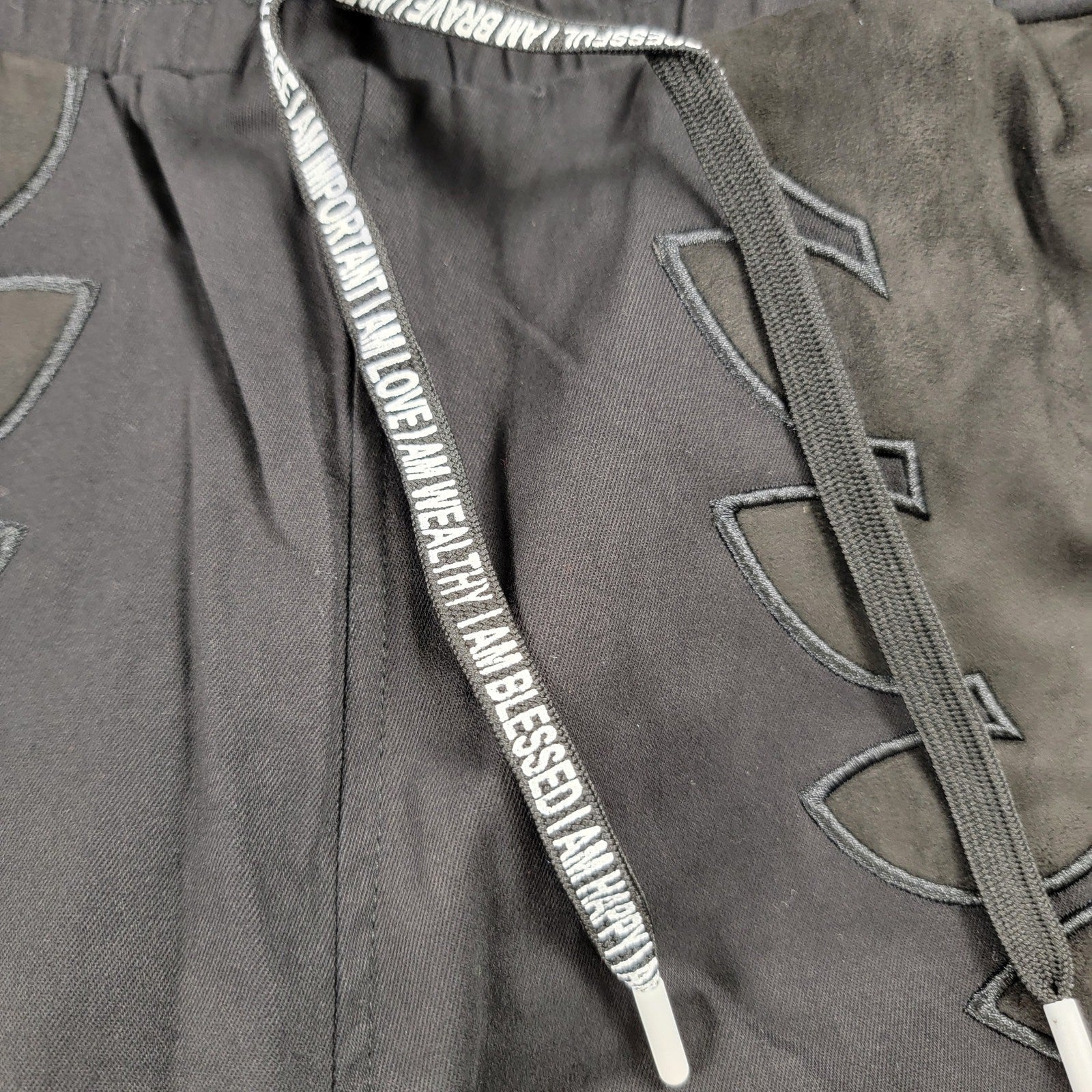 The Hideout Clothing Pants Set Medium Black Cream Cargo Joggers NWT